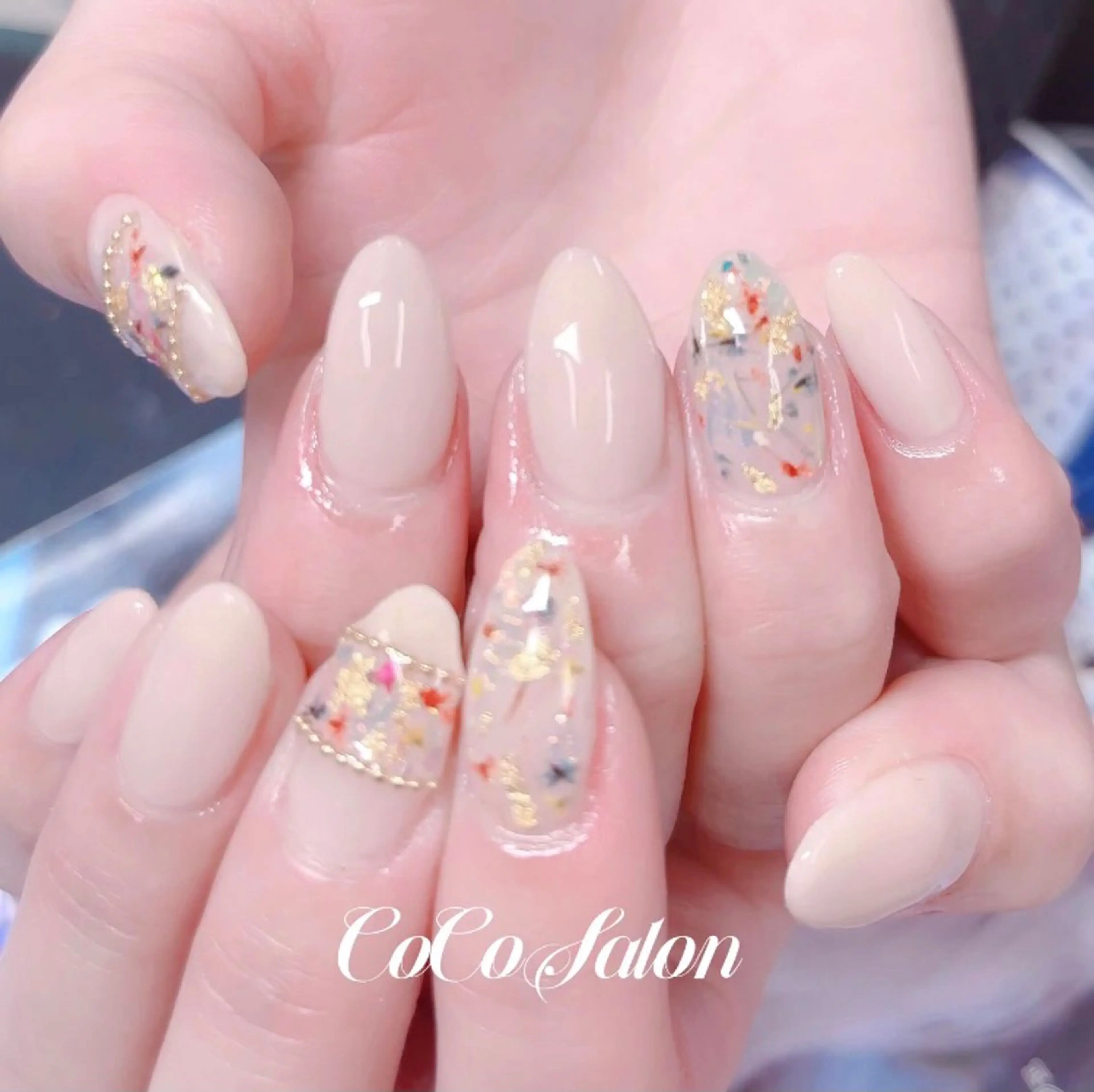 ネイル フラワーネイル キラキラネイル ワンカラーネイル 春ネイル ハンドネイル CoCo Salon ネイル/睫毛/脱毛のネイルデザイン