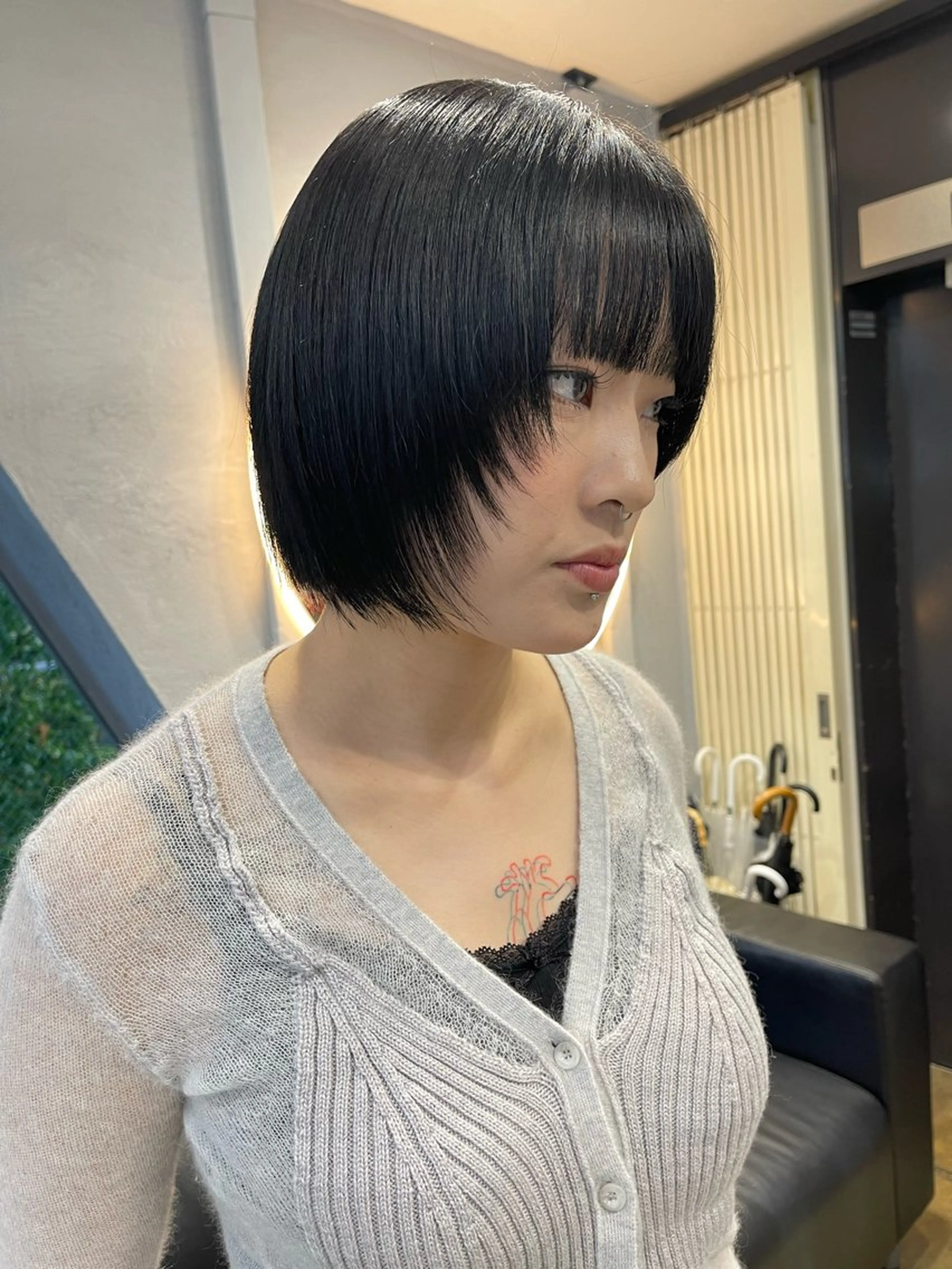 ショート カラー パーマ ベージュカラー ブリーチ ケアブリーチ デザインカラー ダブルカラー ヘアカラー トリートメント 宮崎　達也 ブリーチ／レイヤーのヘアスタイル
