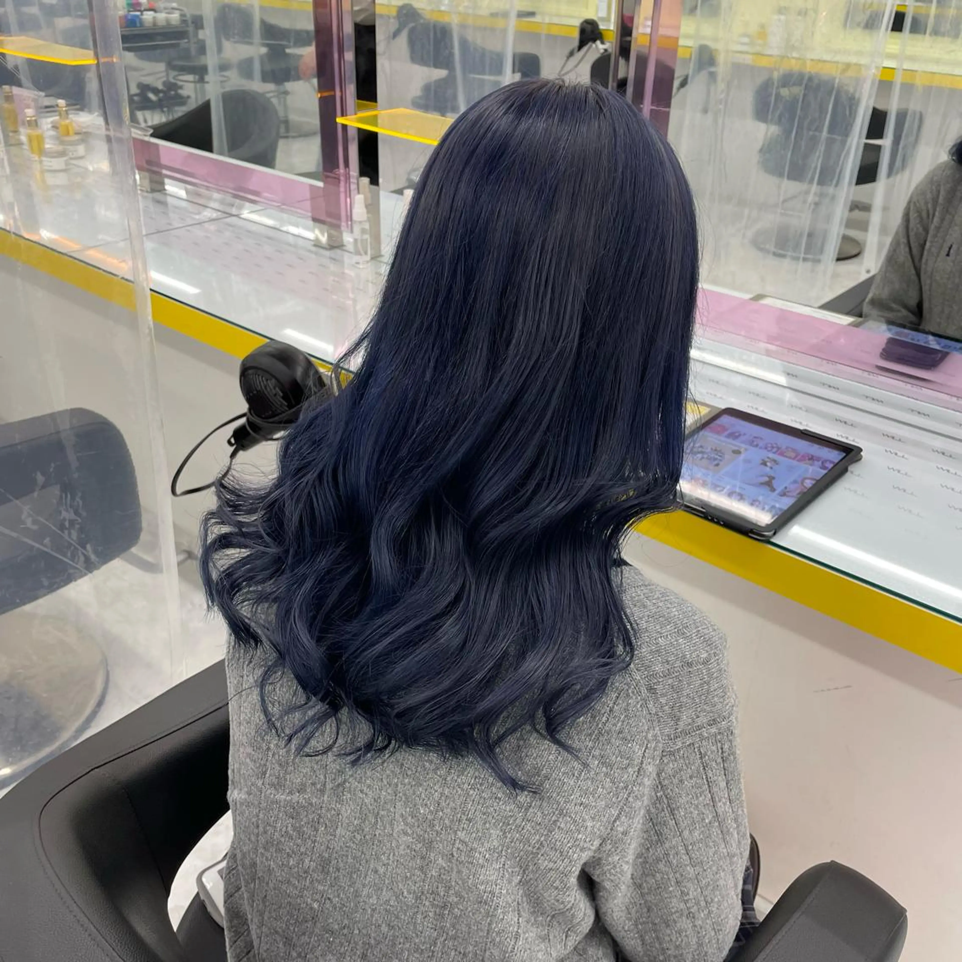 ミディアム カラー パーマ ヘアアレンジ メンズ ヘアカラー トリートメント ヘッドスパ ヘアセット 💜寒色特化 門脇誠弥💜のヘアスタイル