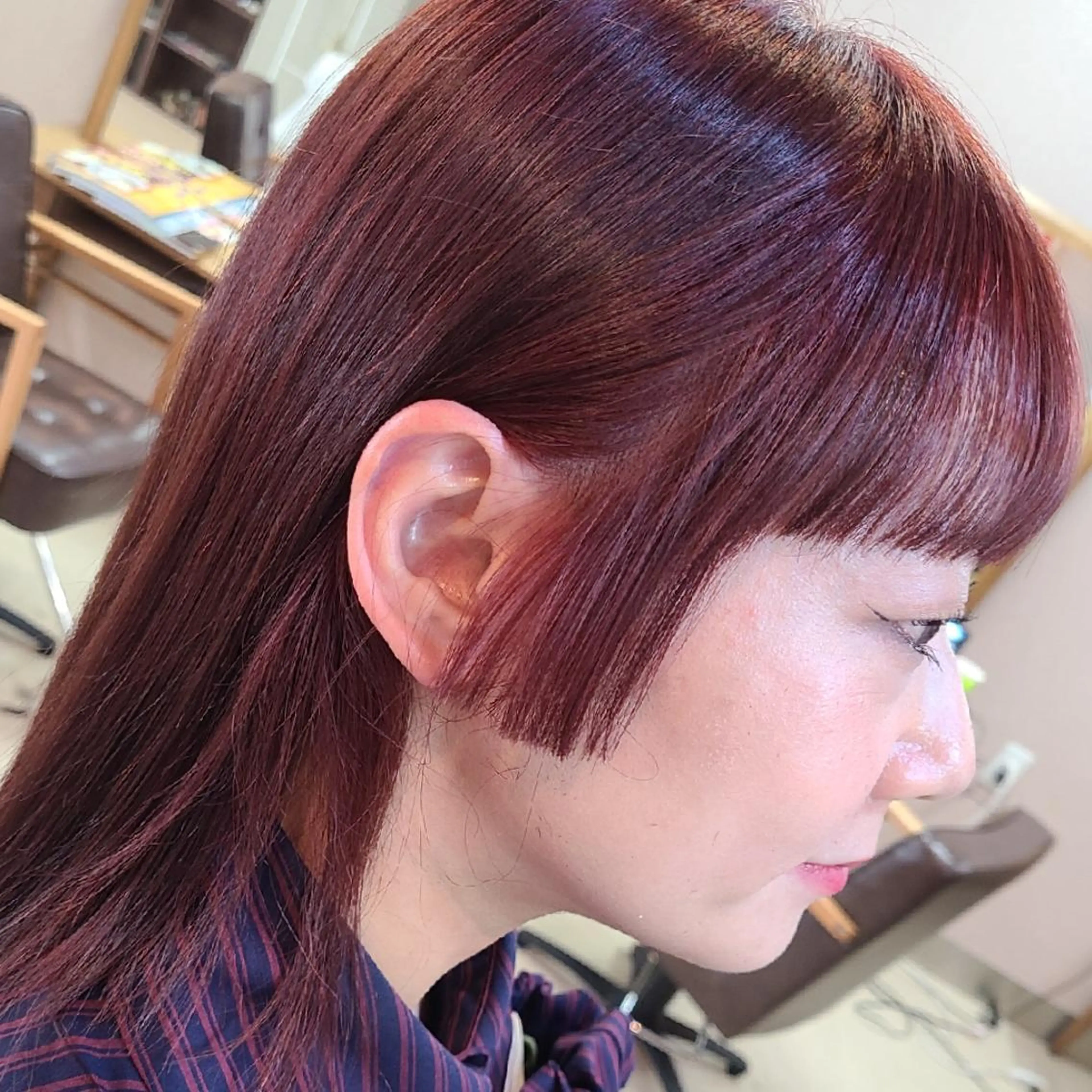 ミディアム カラー ミストバング ブリーチ  フェイスフレーミング オレンジ レッドカラー 西田 理沙のヘアスタイル