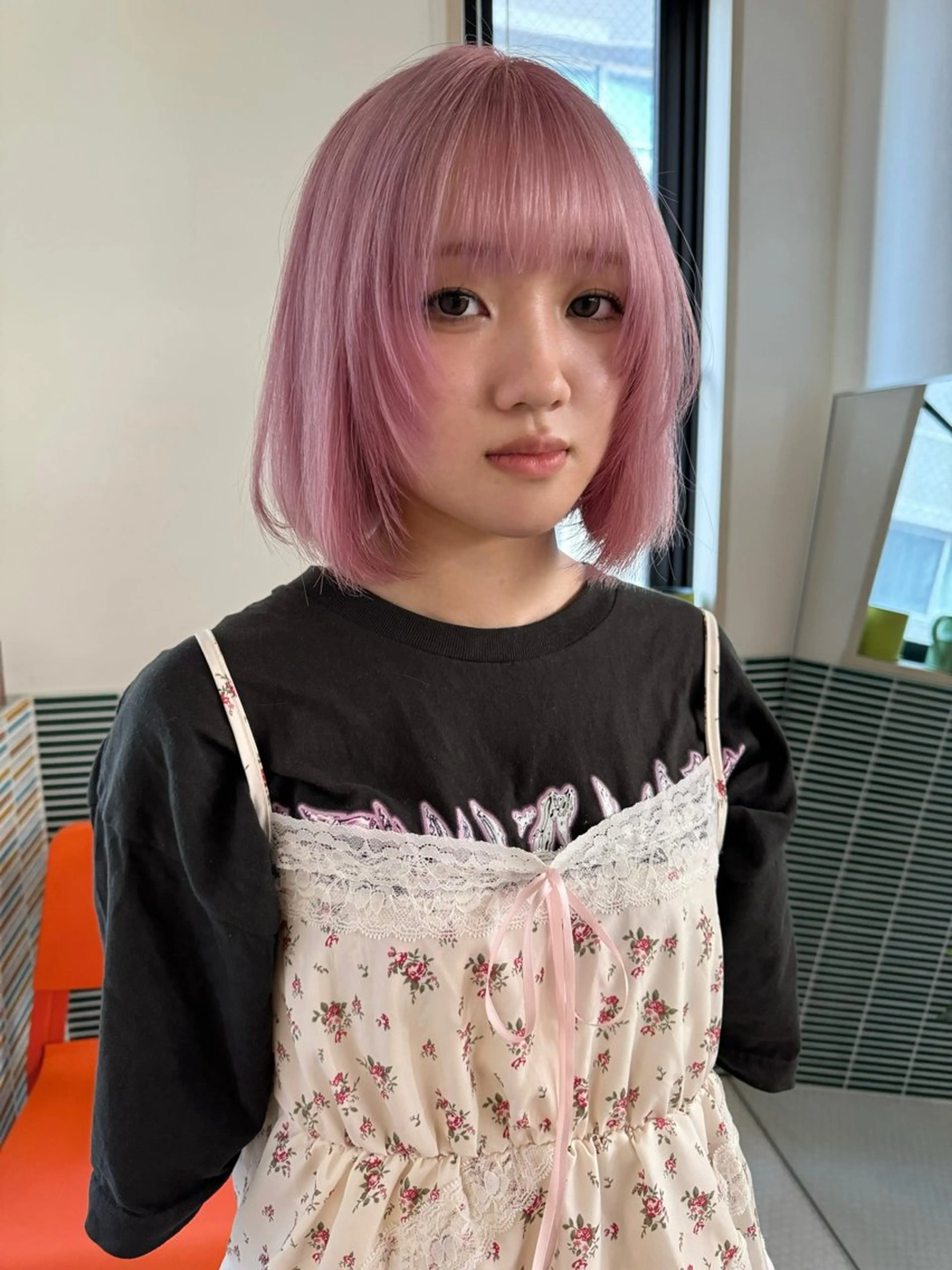 ミディアム カラー ベージュカラー ブリーチ ケアブリーチ ピンクカラー ピンクベージュ カット ヘアカラー トリートメント 🩷ハイトーン透明感 レイヤー🩷ユリカのヘアスタイル
