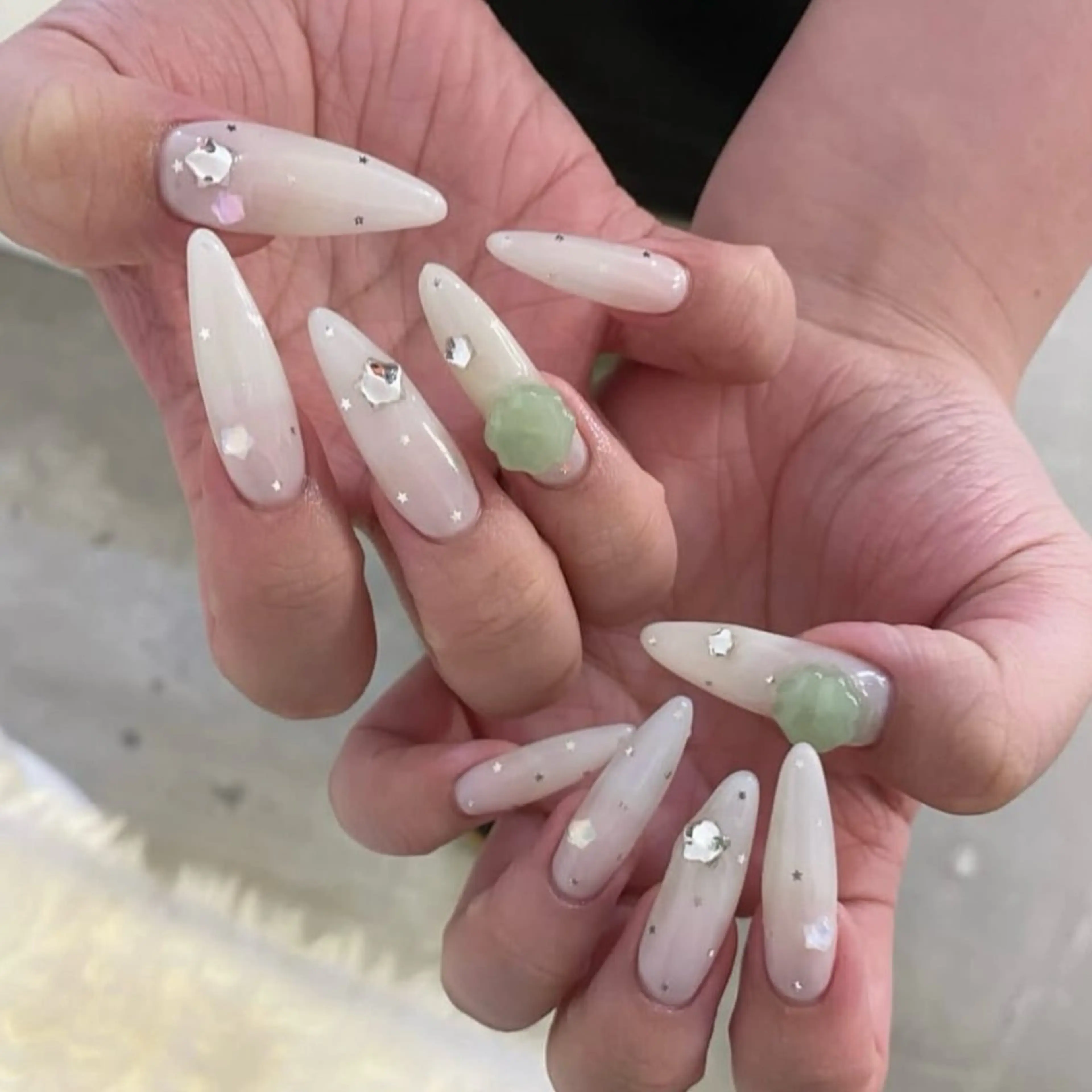 ネイル ハンドネイル BERA NAILSのネイルデザイン