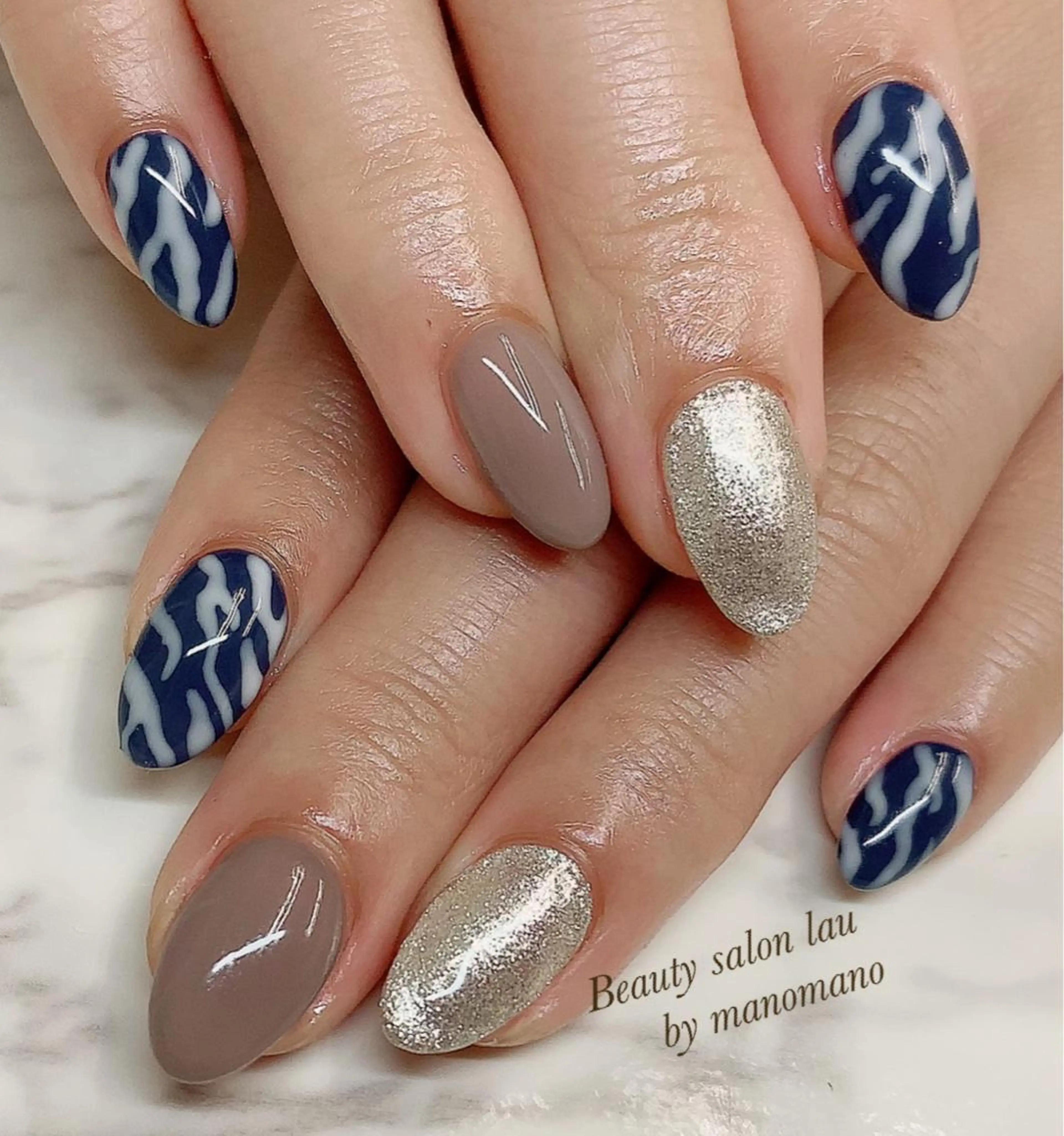 ネイル ハンドネイル ラウバイマノマノ なかざとのネイルデザイン