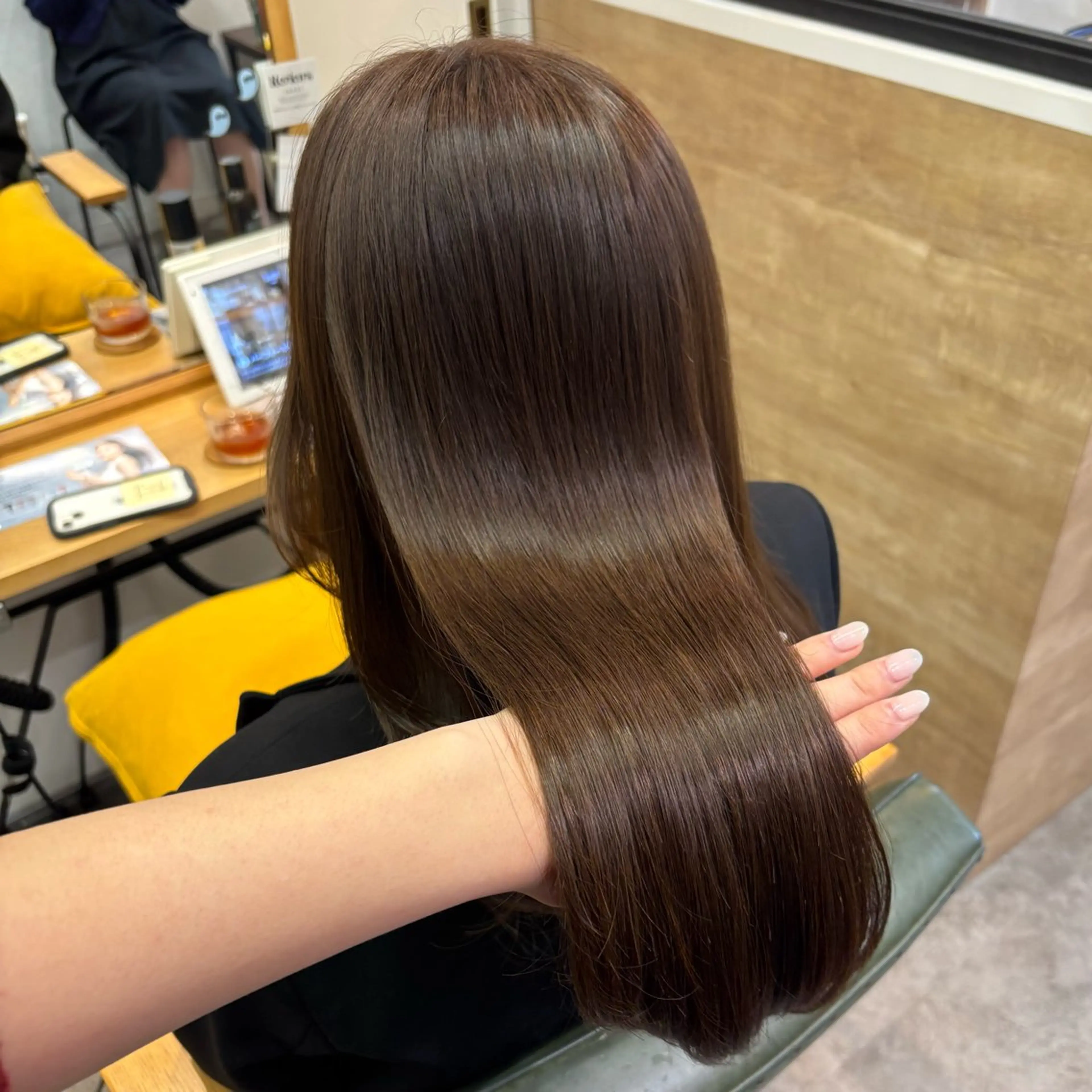 カラー ベージュカラー ブラウンカラー 透明感カラー オリーブベージュ オリーブブラウン ヘアカラー トリートメント 艶/カラー/縮毛矯正 /髪質改善/airiのヘアスタイル