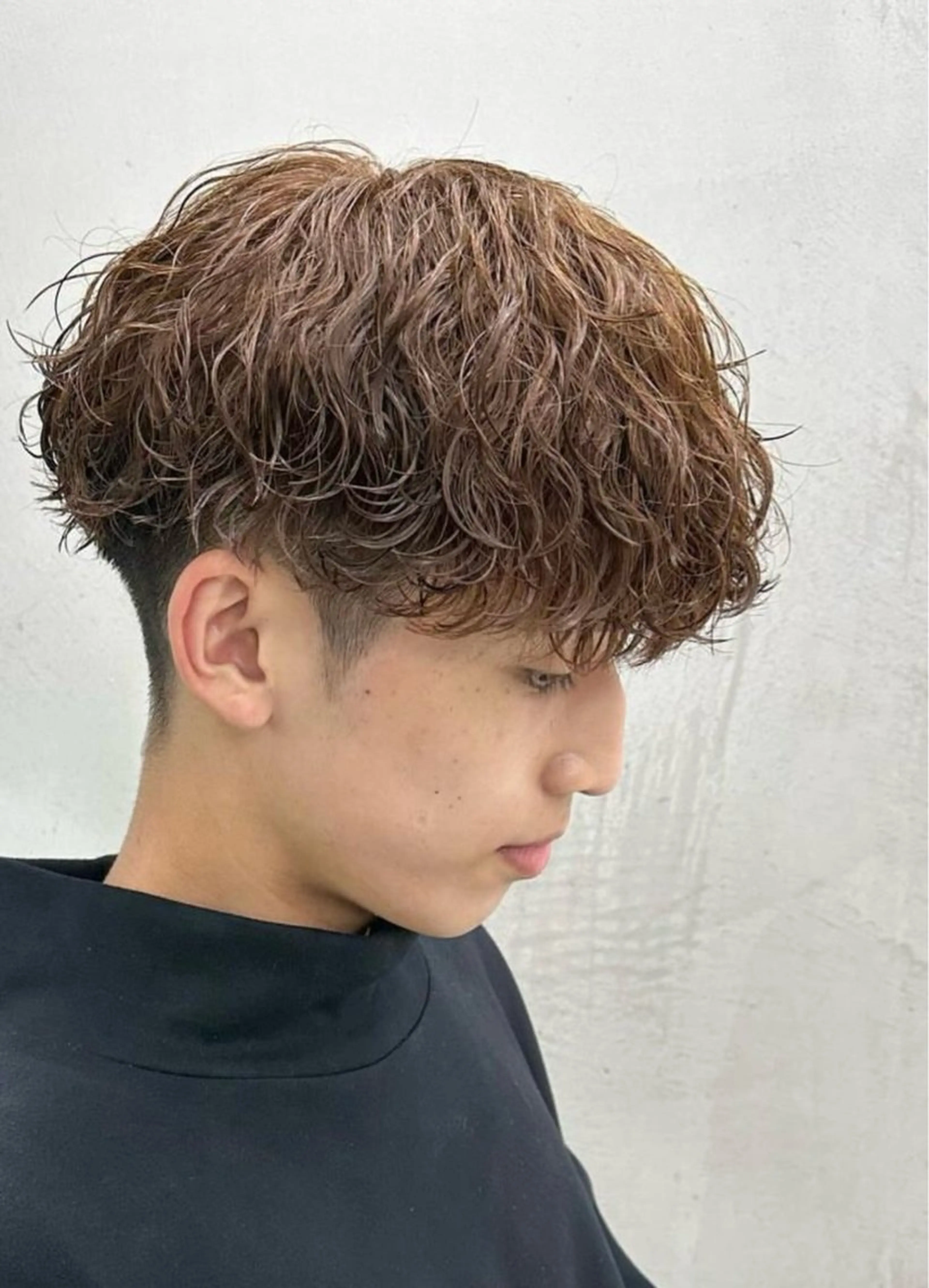 ショート カラー パーマ メンズ キッズ メンズパーマ 波巻きパーマ メンズパーマ｜波 巻き｜栄💗haruのヘアスタイル