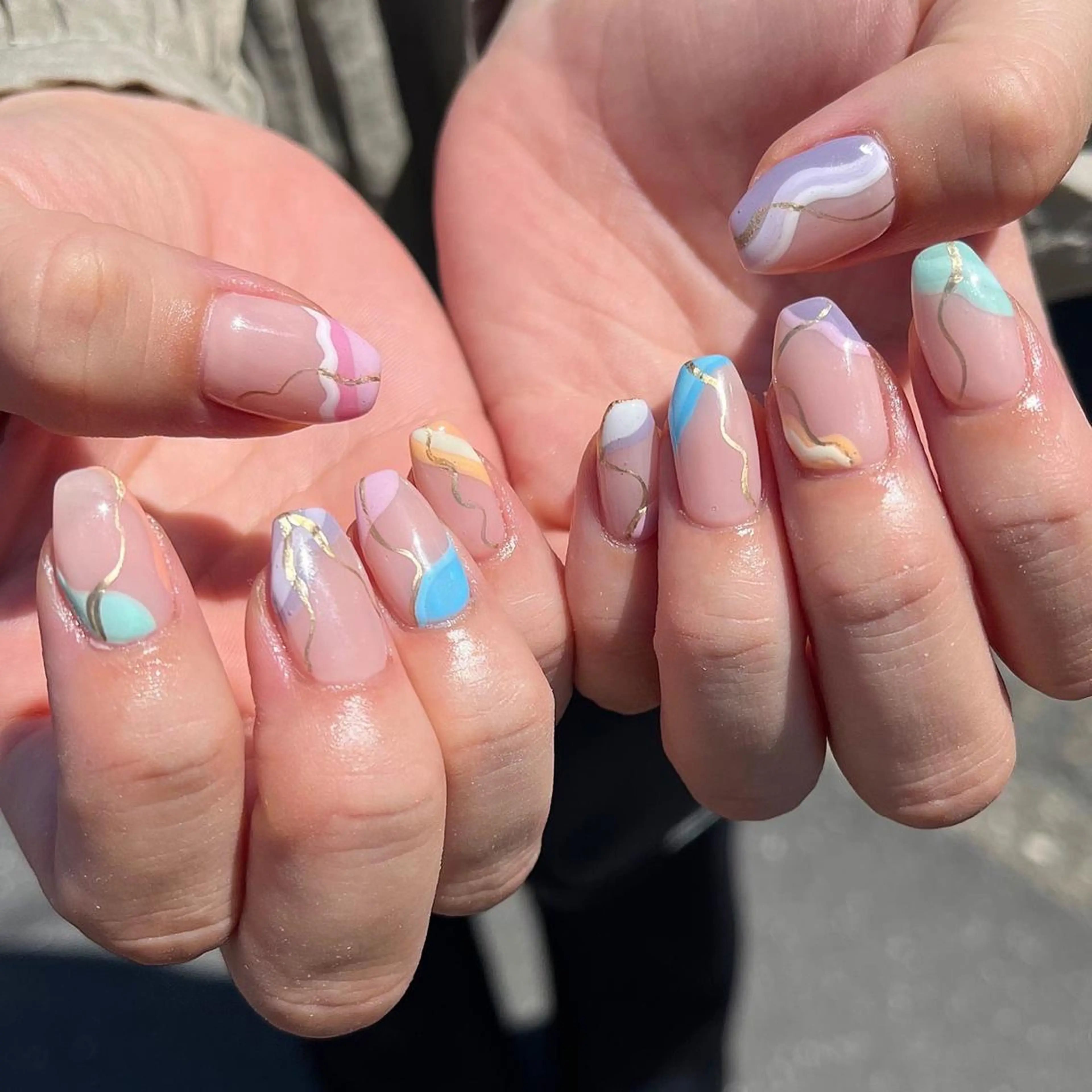 セミロング カラー パーマ ヘアアレンジ メンズ キッズ ネイル マツエク・マツパ アイブロウ メンズ韓国風 韓国風マツエク 韓国風ヘア オーロラネイル クリアネイル Salon Ｋのネイルデザイン