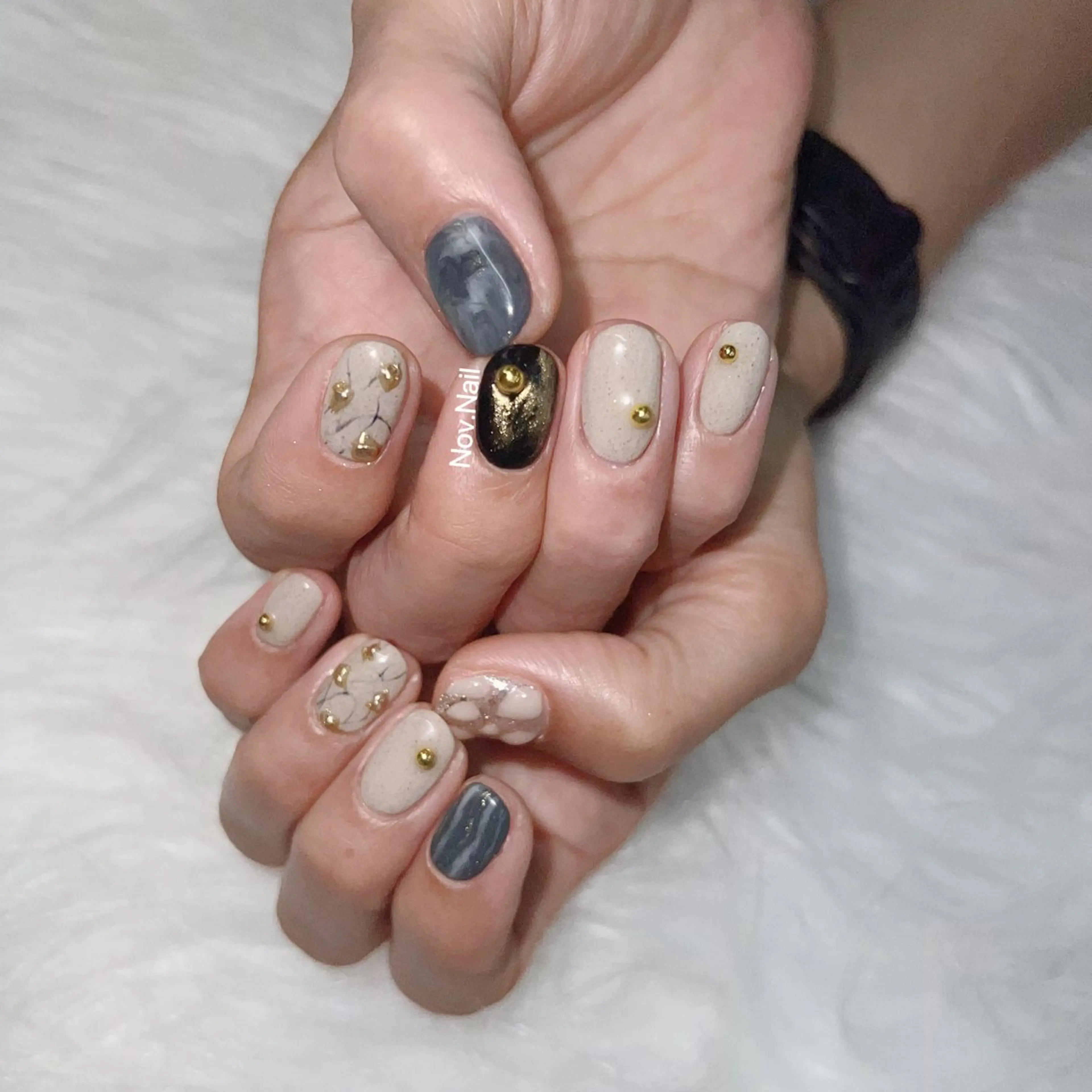 ネイル ハンドネイル ハンドケア Nov. ネイルサロンのネイルデザイン