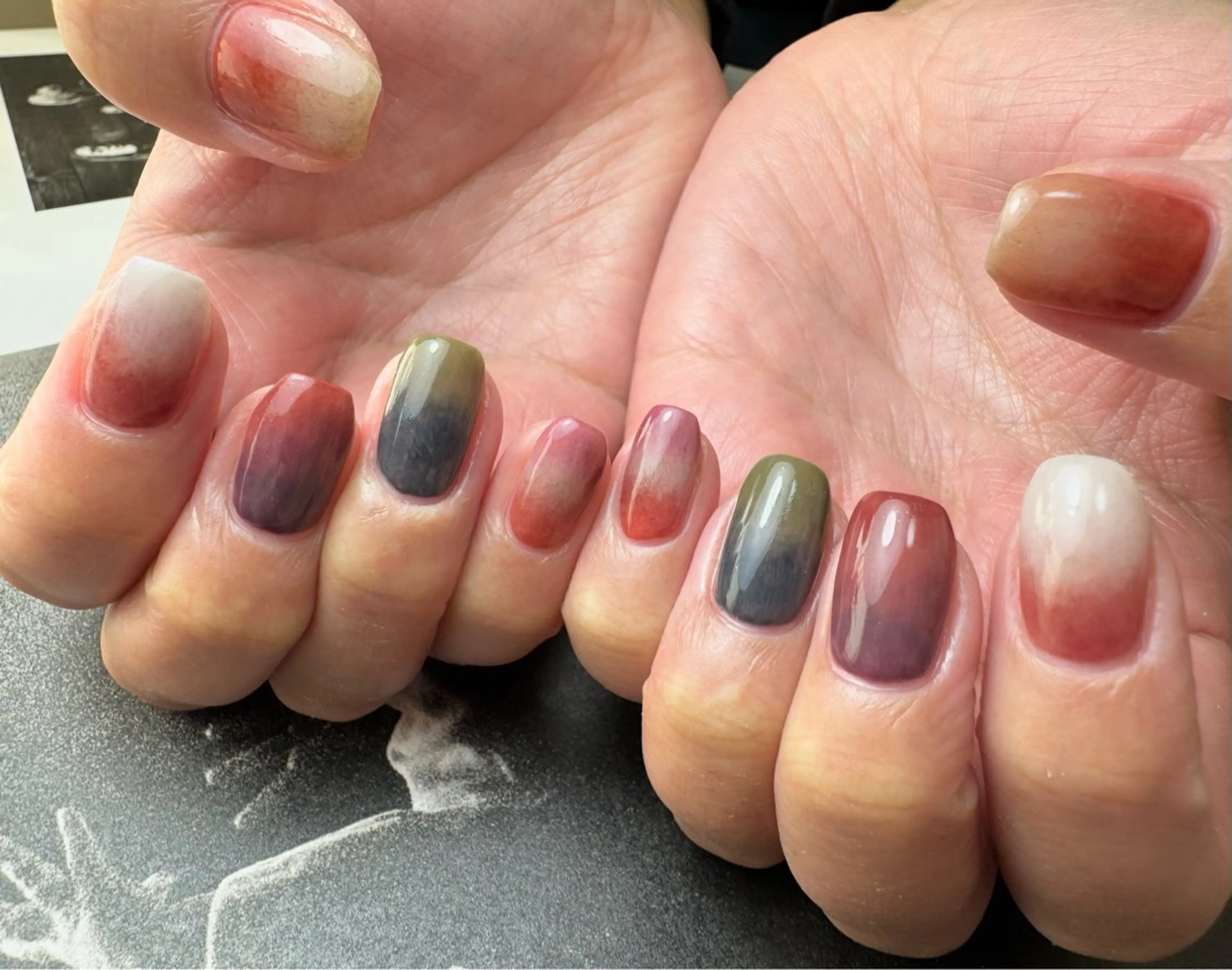 ネイル グラデーション 冬ネイル 白日-hakubi nail-のネイルデザイン