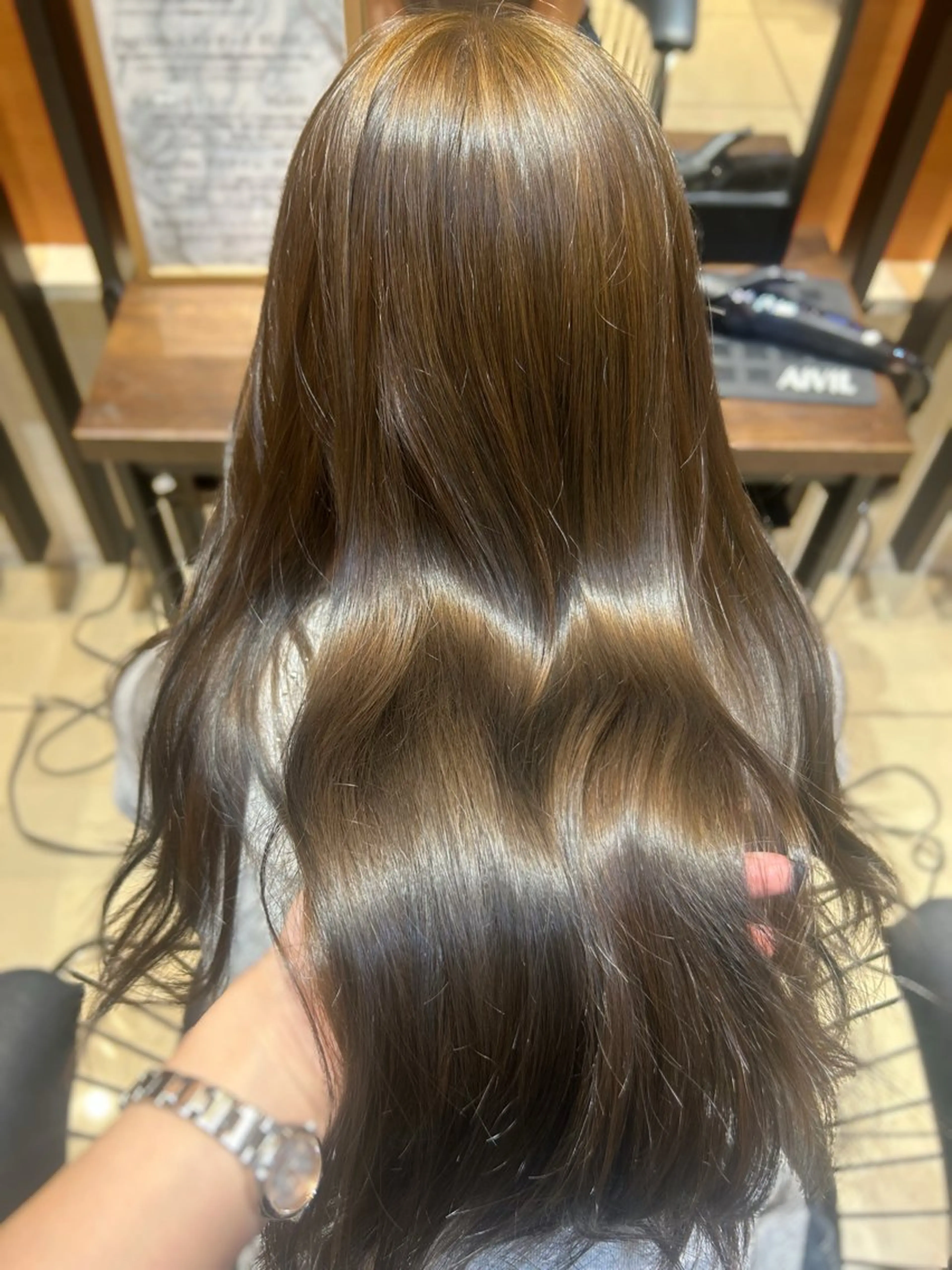 ロング カット ヘアカラー トリートメント ✨🍀岩崎 唯🍀✨のヘアスタイル