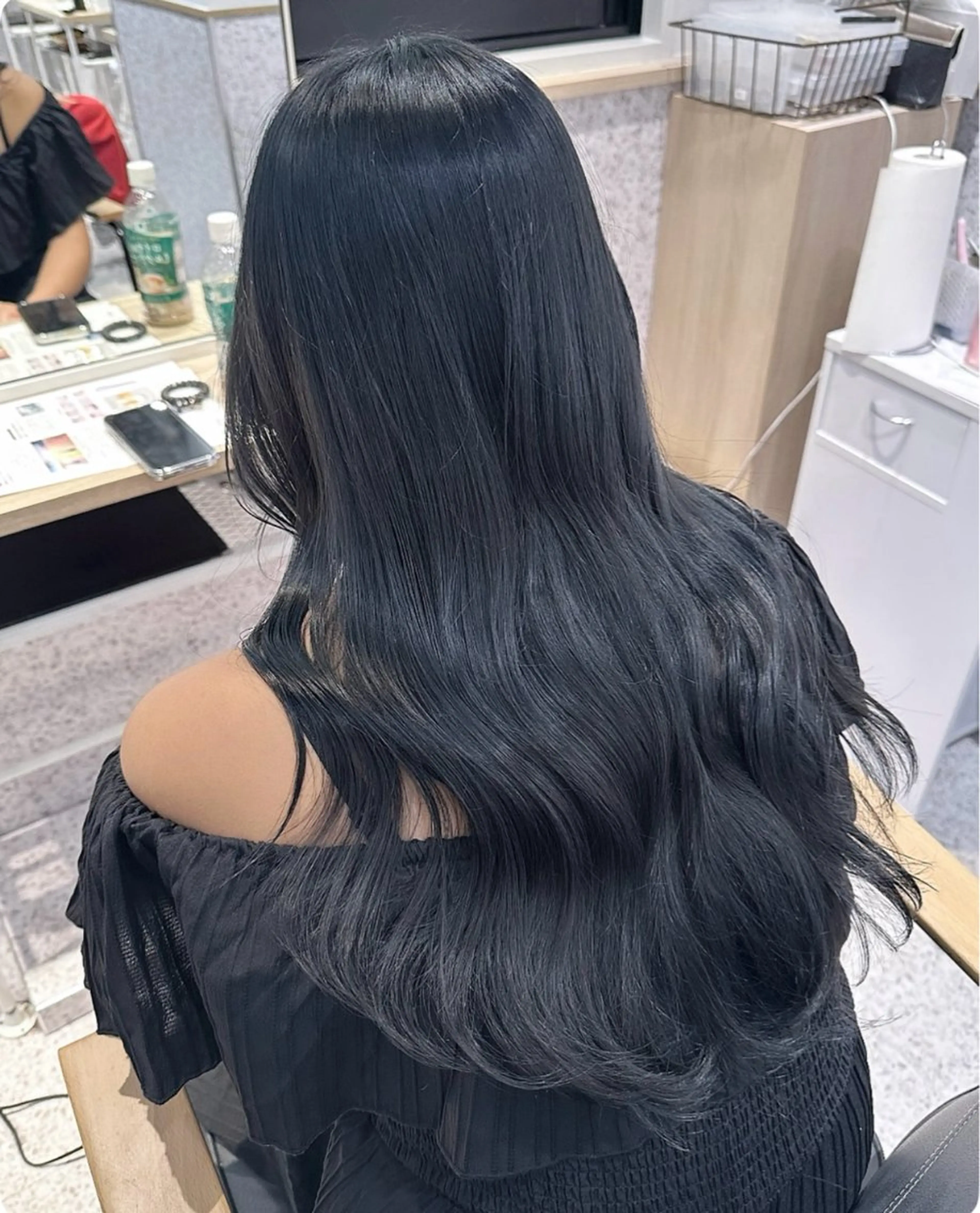 カラー 透明感カラー ダブルカラー イヤリングカラー ハイライトカラー ハイトーンカラー ヘアカラー ハイトーン/艶カラー 🫧 ユイナのヘアスタイル