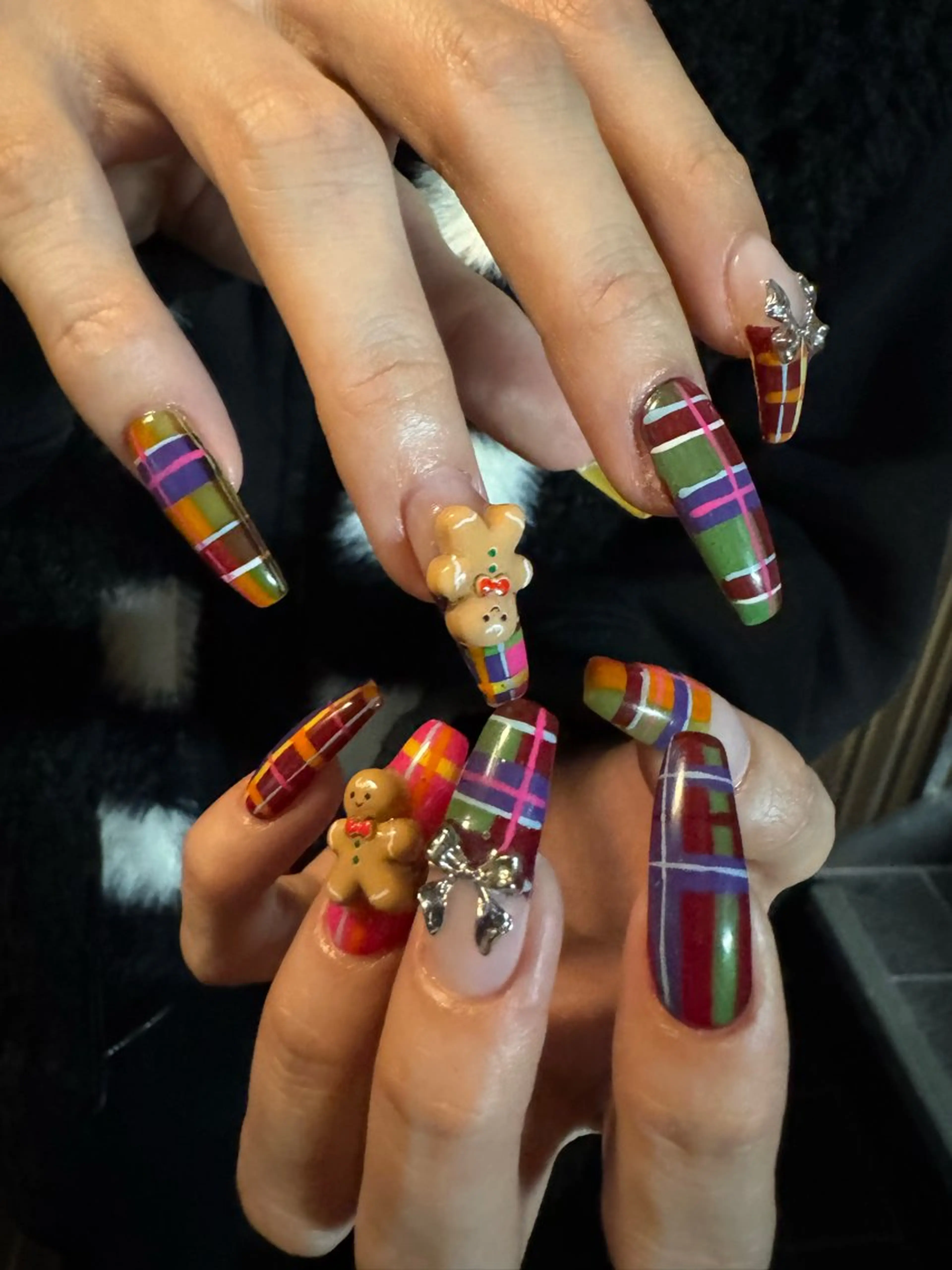 ネイル ハンドネイル フットネイル MITSUKI🪡 海外/個性派/ロングのネイルデザイン