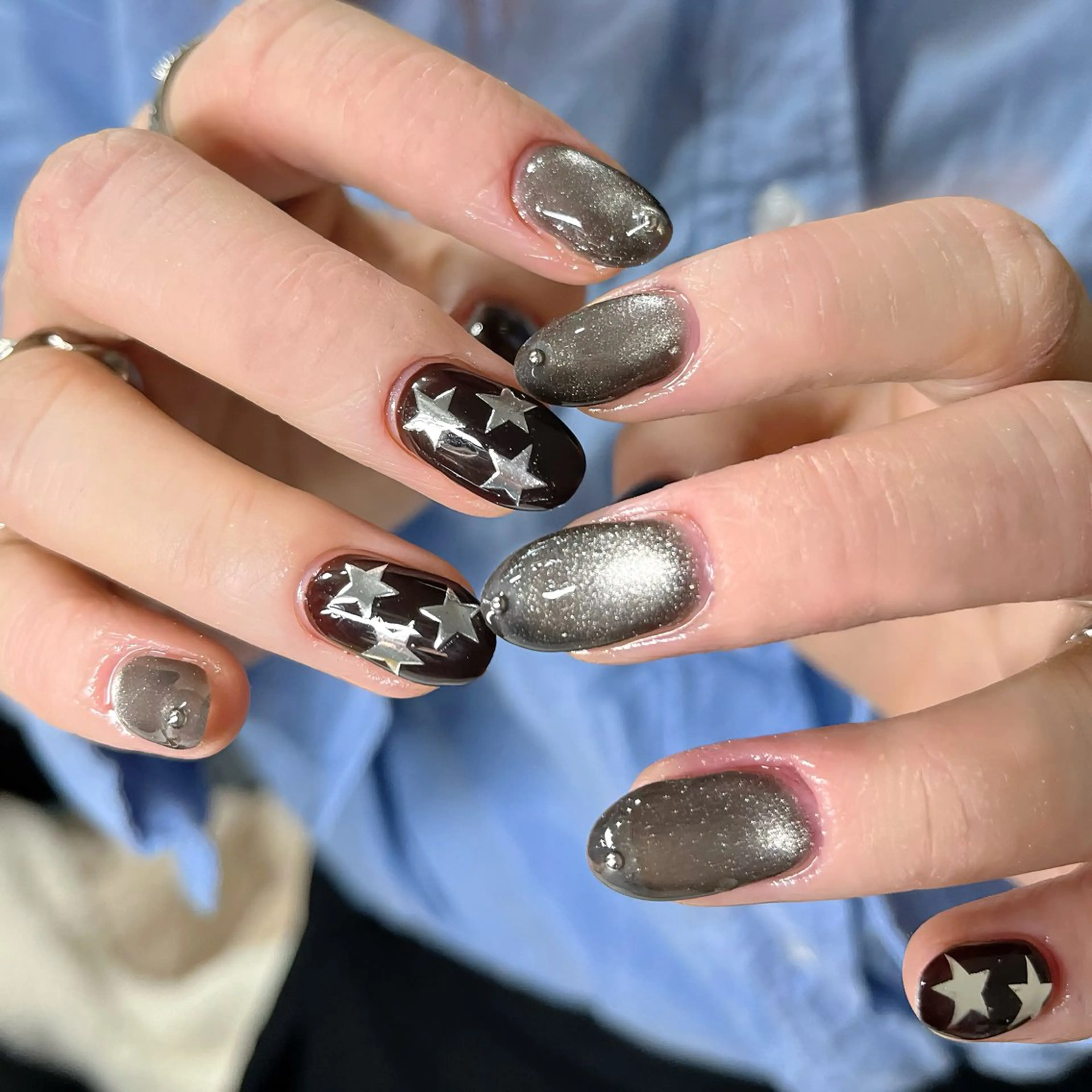 ネイル アートネイル マグネットネイル シルバー ワンホンネイル ハンドネイル 🫧OPELIA NAIL渋谷🫧のネイルデザイン