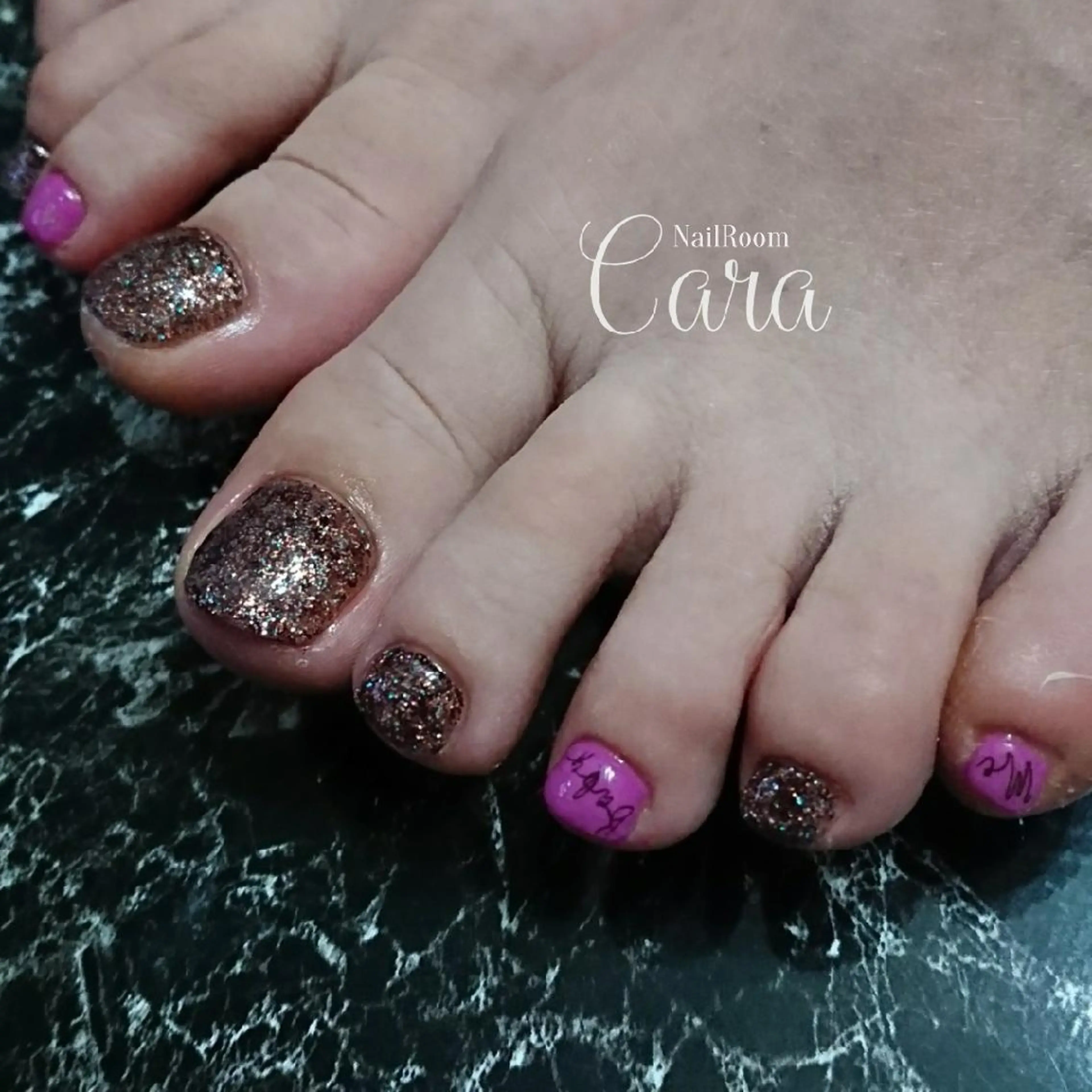 ネイル instinkt_ Mio Mizunoのネイルデザイン