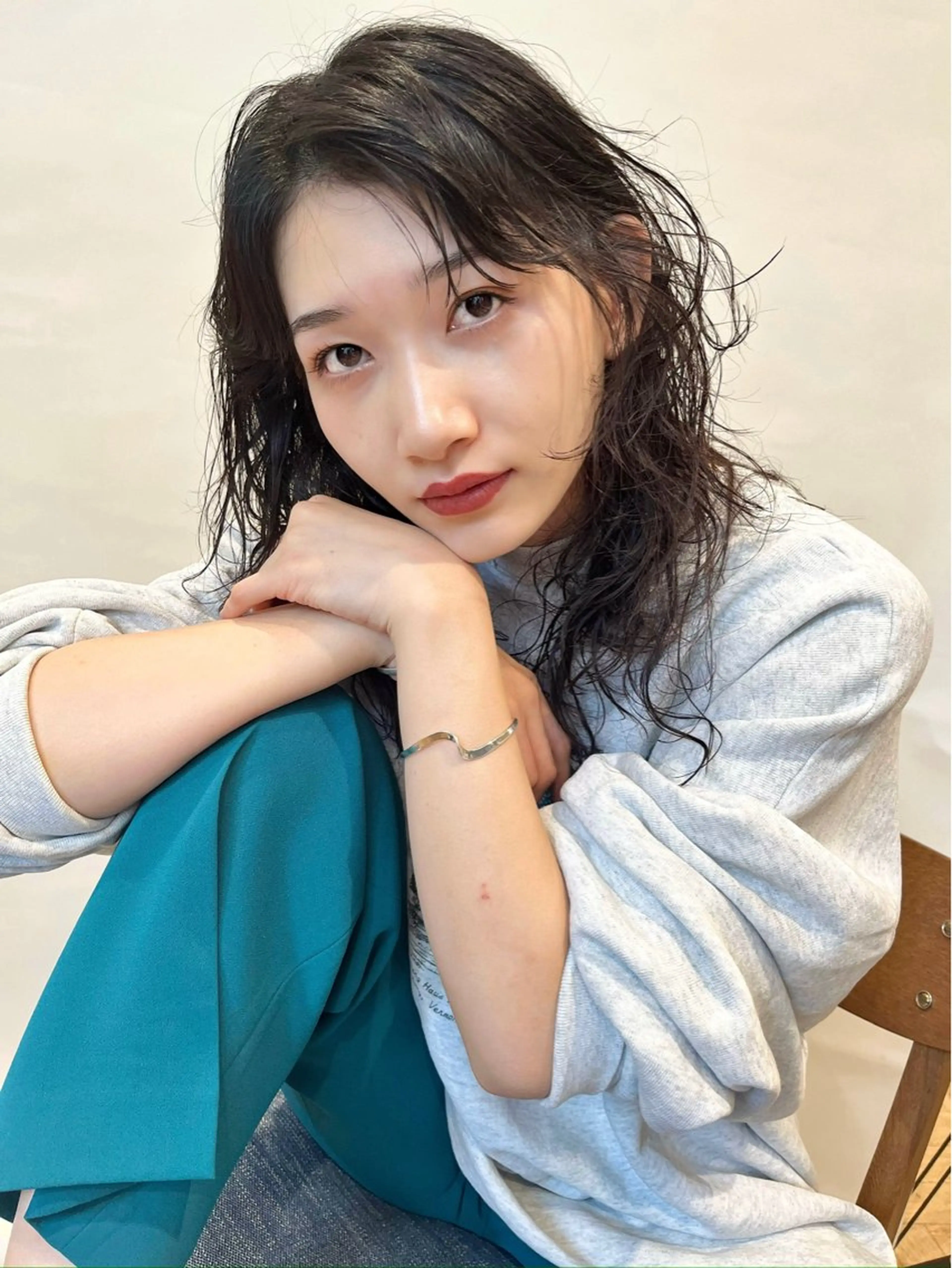 ロング 政木 彩香のヘアスタイル