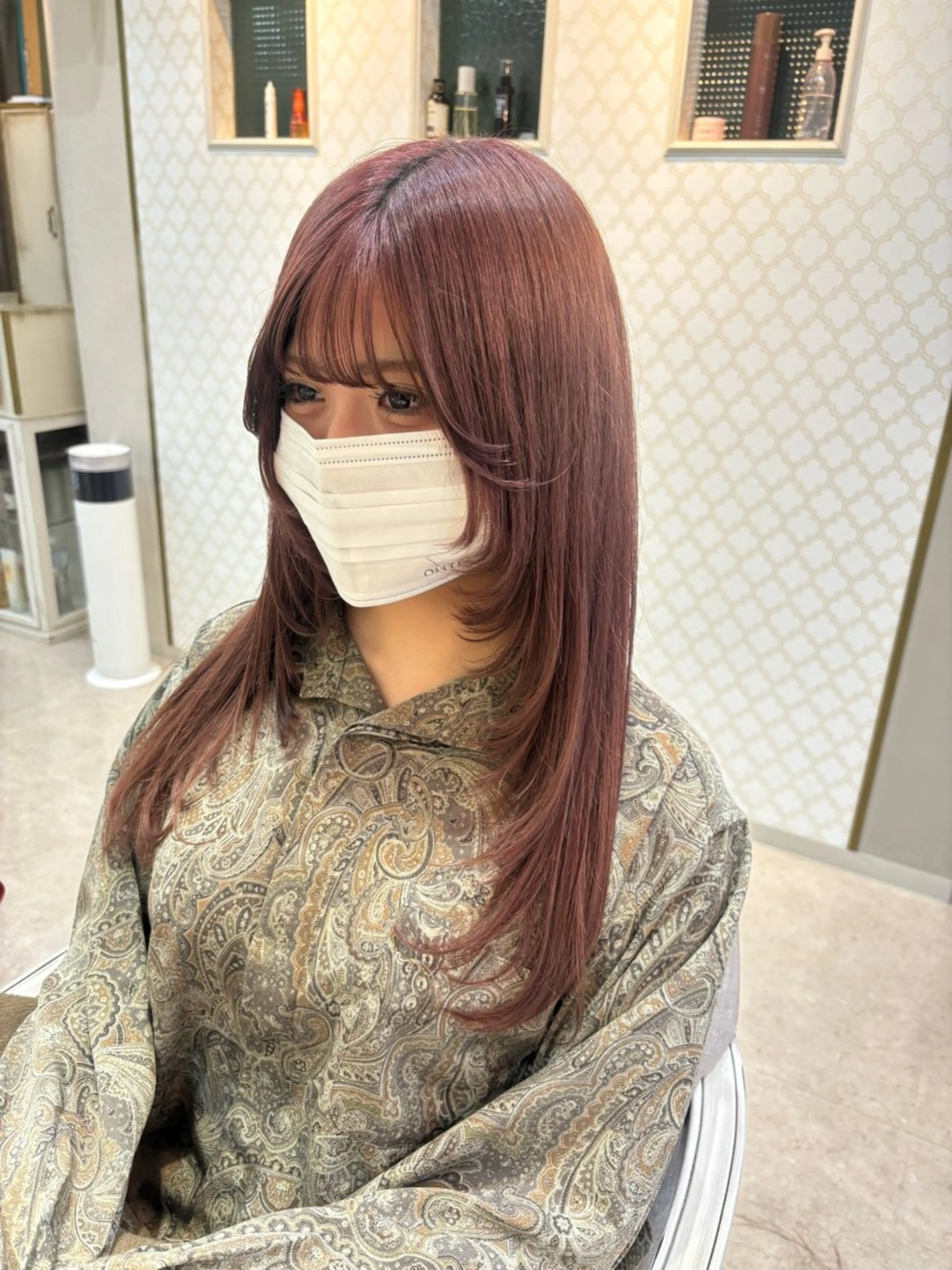 ロング イシザワ ユミのヘアスタイル