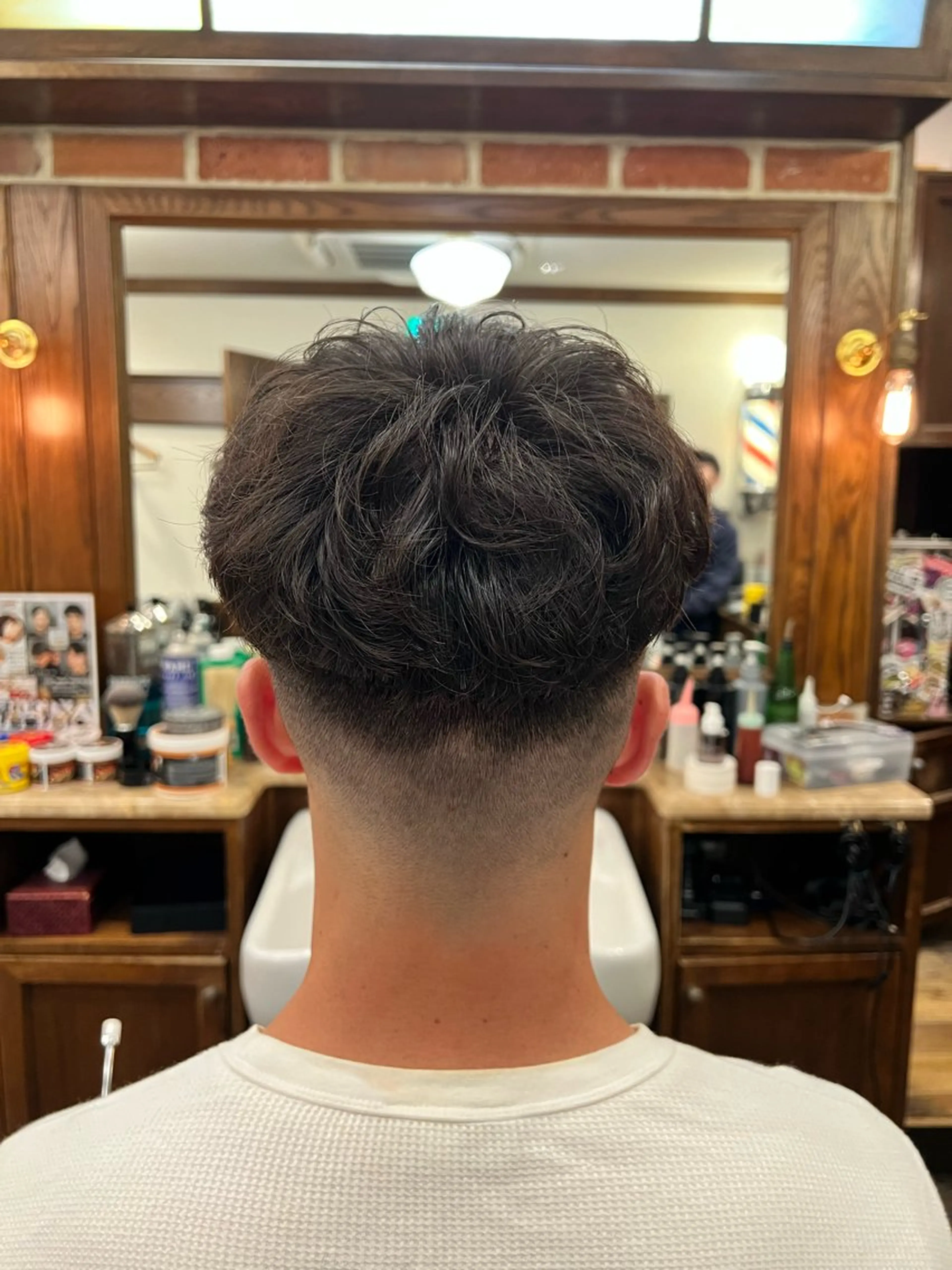 ショート ヒロ銀座バーバーショップ丸の内所属・秋山 琳太のヘアスタイル