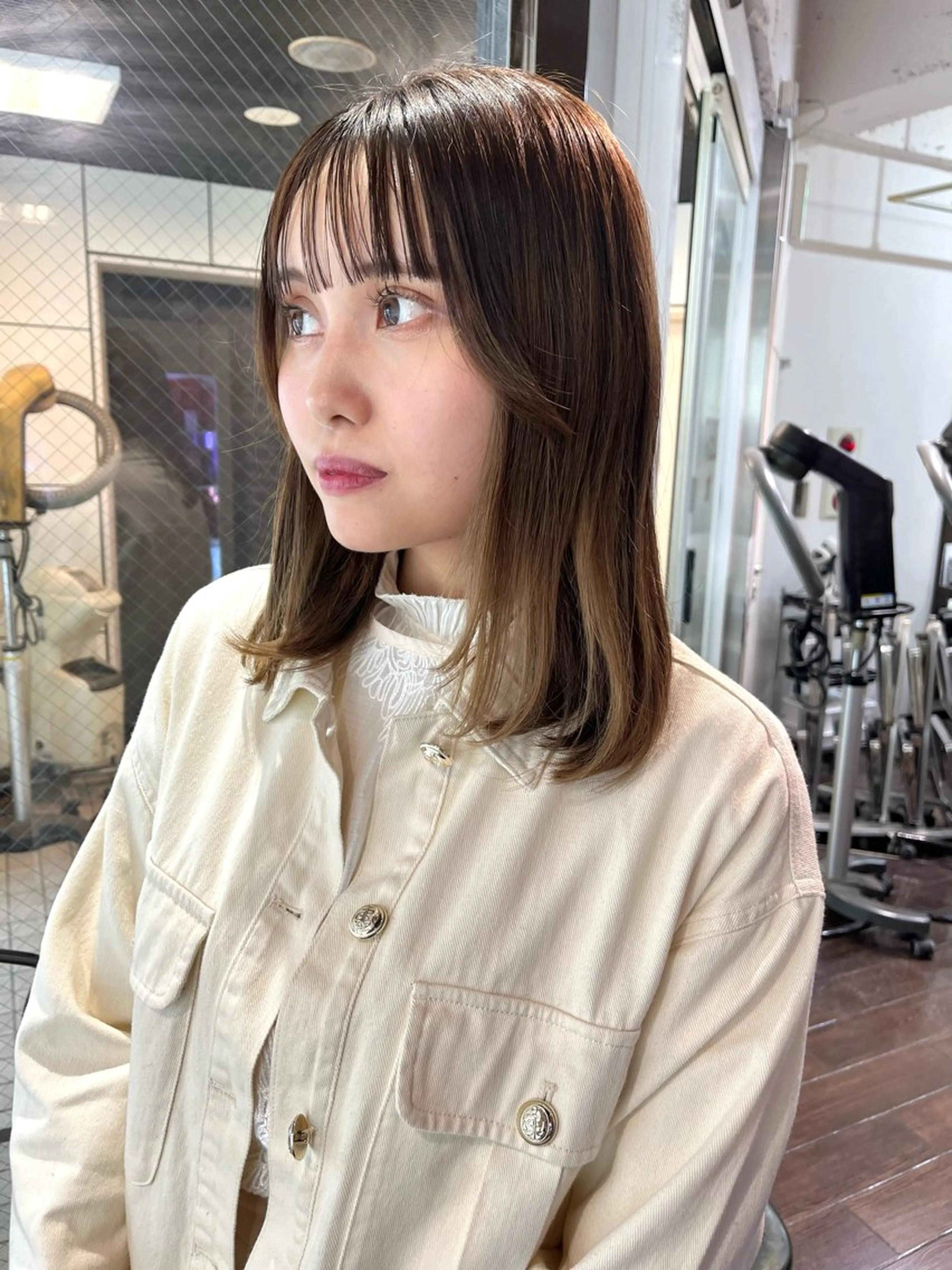 セミロング ボブ 顔周りカット 髪質改善 カット 透明感カラー こだわりカットあさみのヘアスタイル