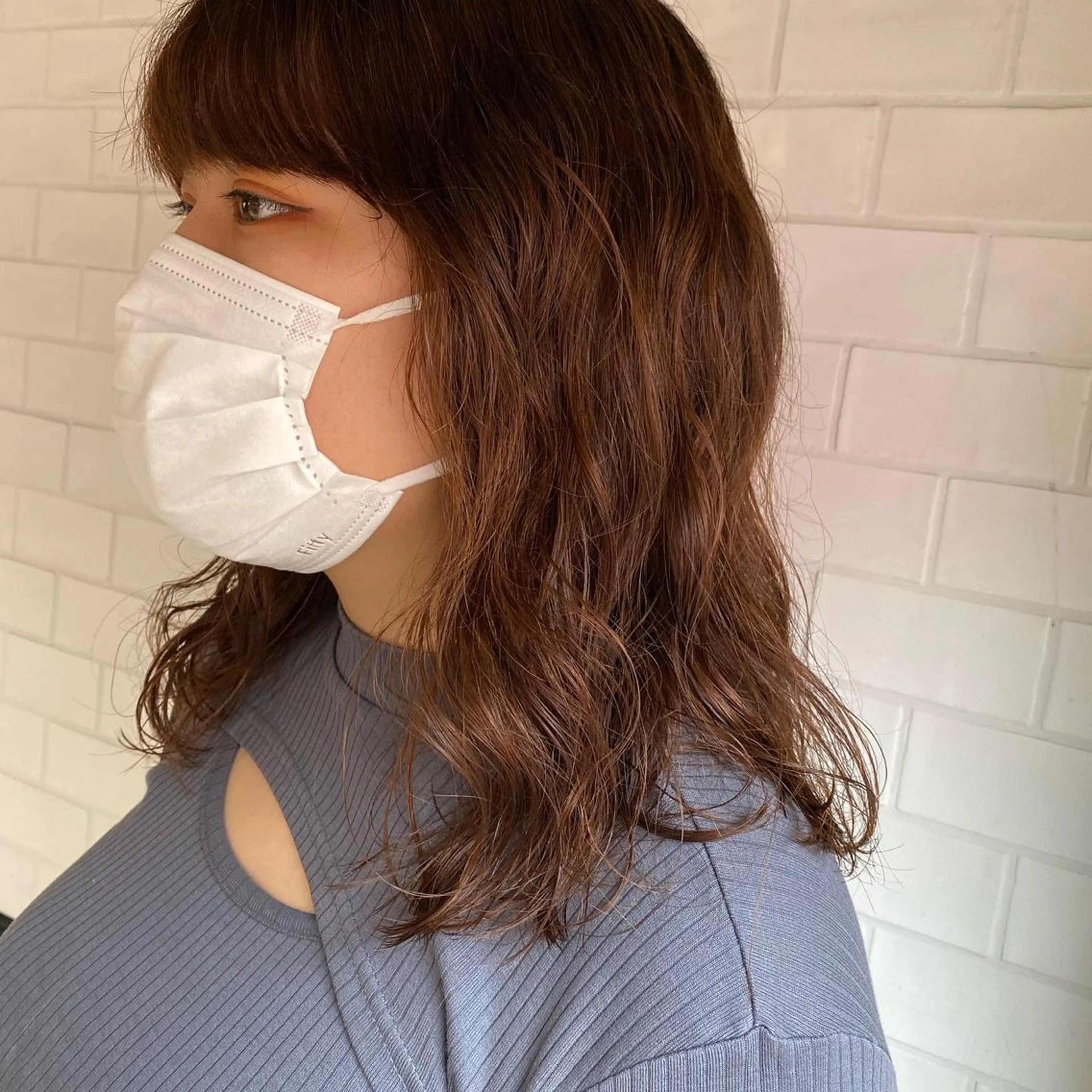 ミディアム パーマ ミディアムパーマ ニュアンスパーマ io濱川 遥のヘアスタイル