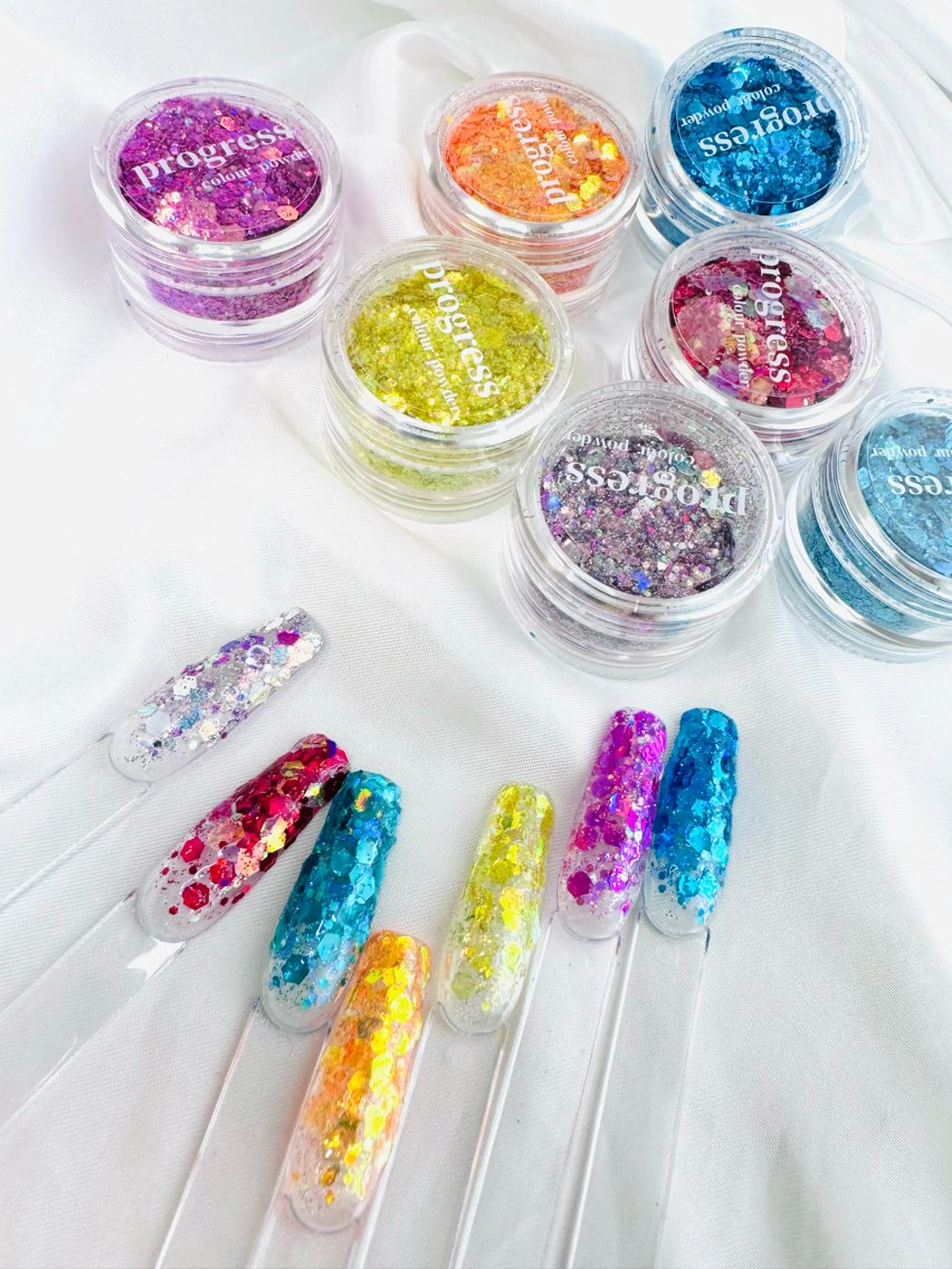 ネイル フットネイル キラキラネイル Aisol nail salonのネイルデザイン