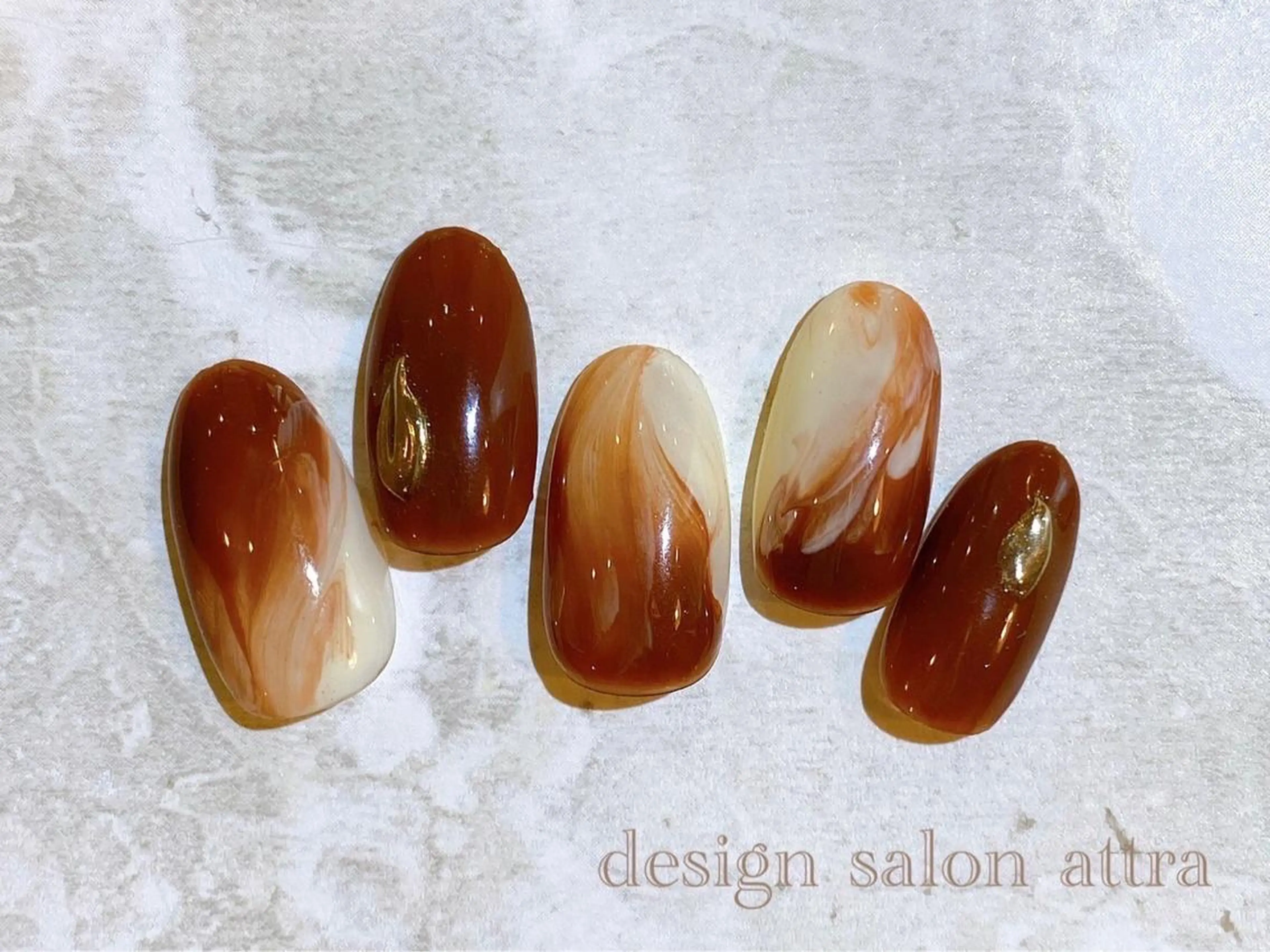 ネイル ハンドネイル デザインサロン attra 本八幡店のネイルデザイン