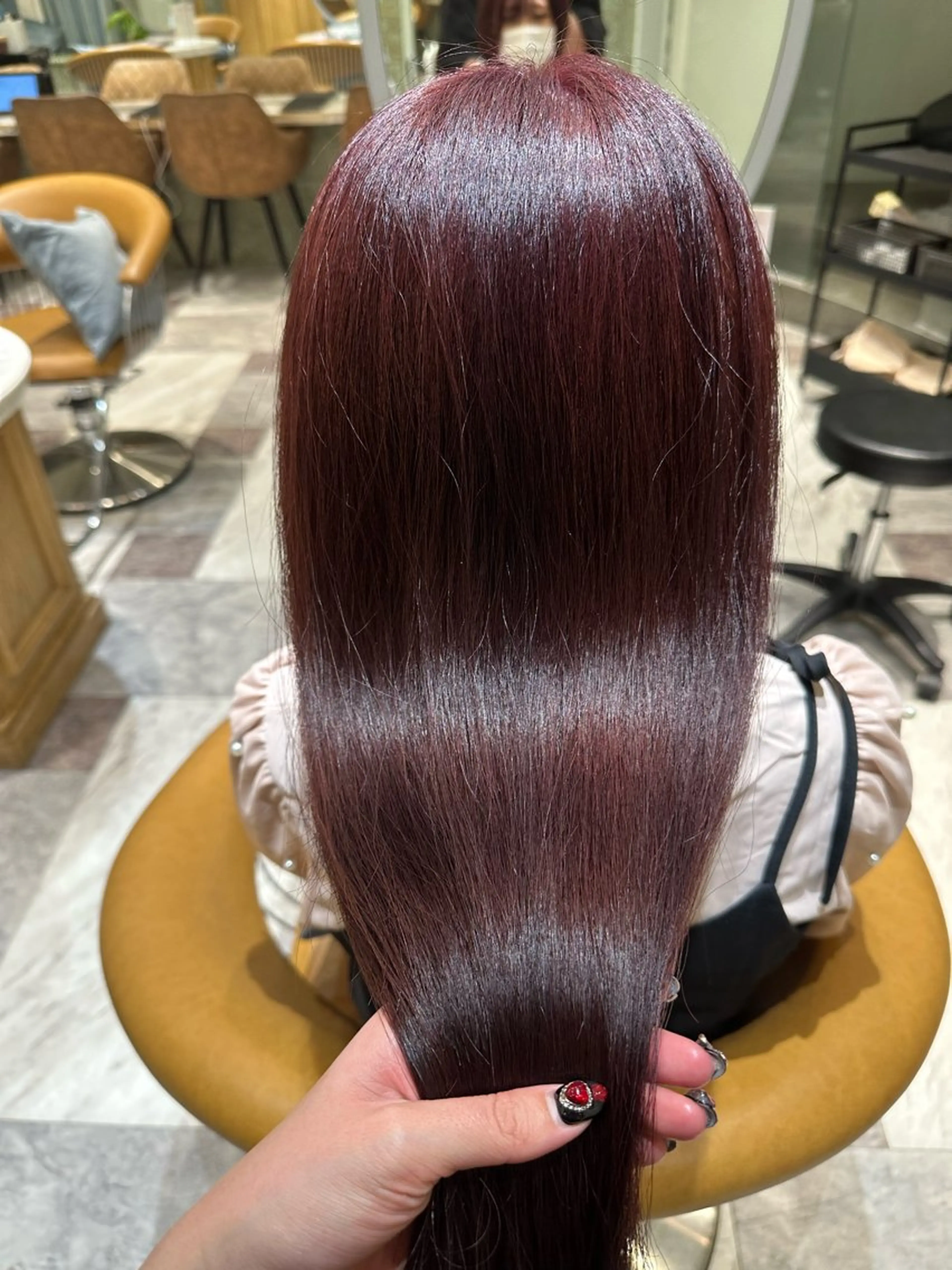 ミディアム 服部大地/ブリーチ 無しWカラー髪質改善のヘアスタイル