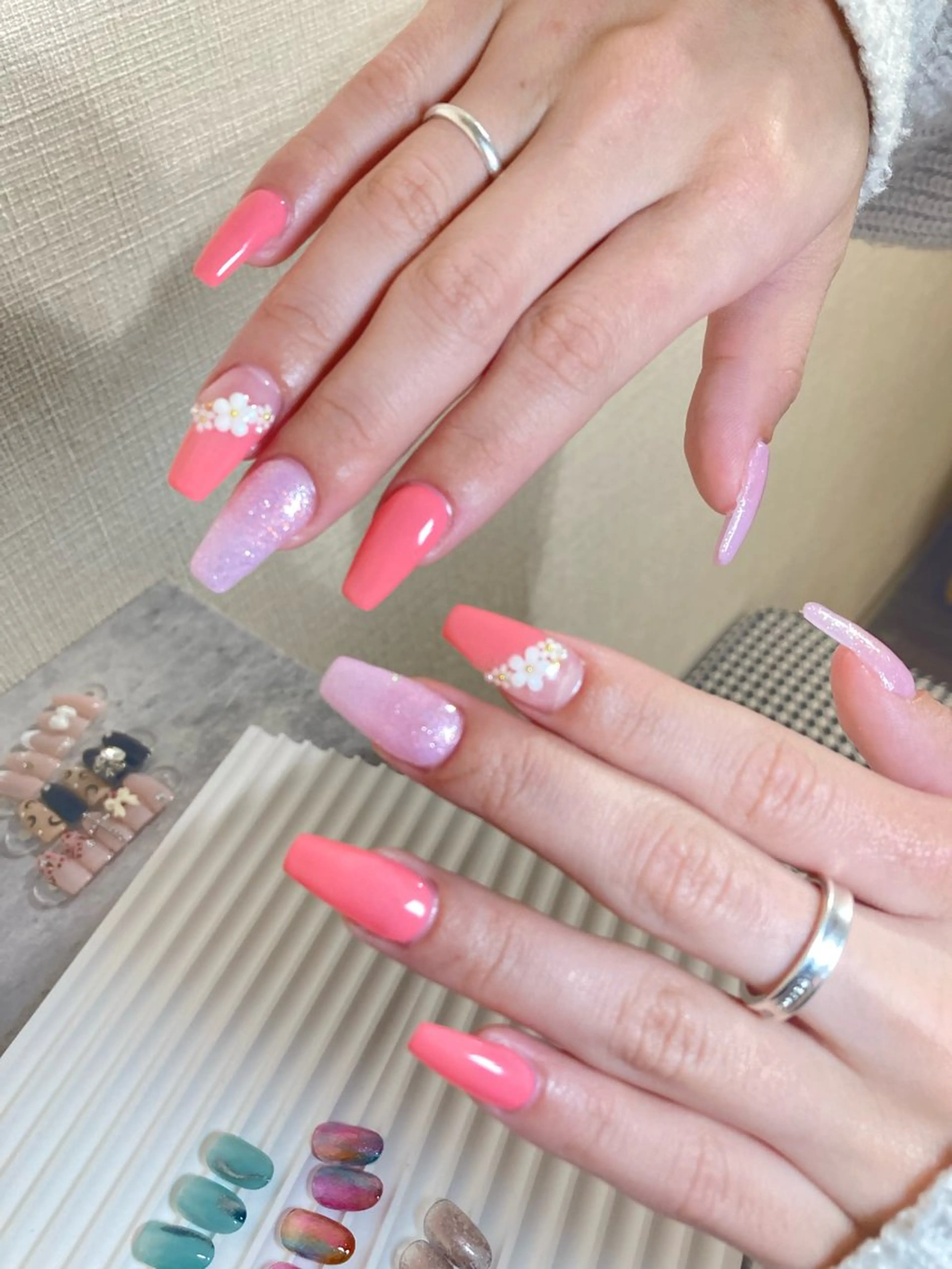 ネイル アートネイル 韓国ネイル マットネイル ミラーネイル ニュアンスネイル 🎀 Divas _Nagoyaのネイルデザイン