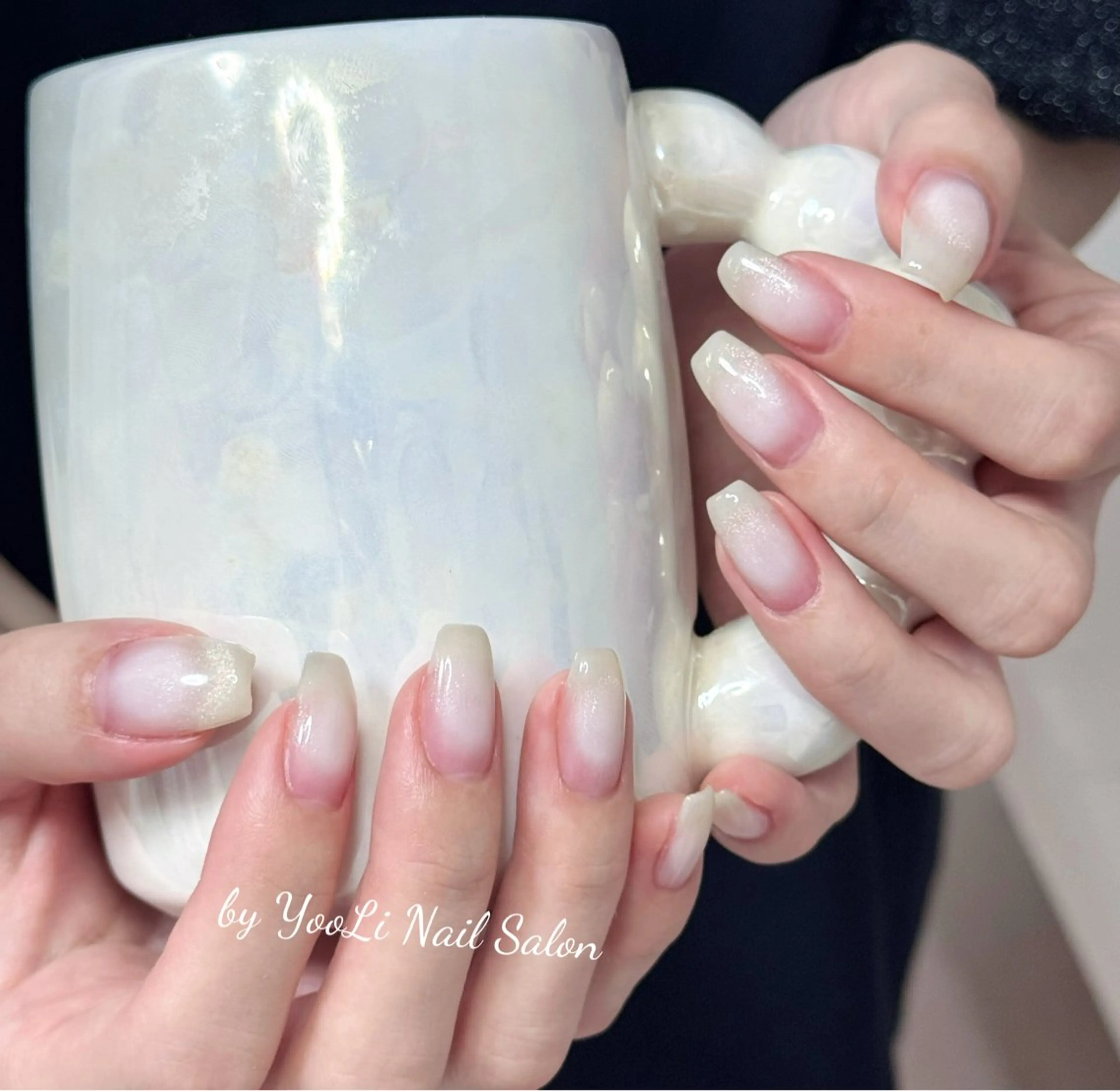 ネイル アートネイル オーロラネイル チークネイル フレンチネイル ガラスフレンチ ハンドネイル 🎀🎀YooLi Nail Salonのネイルデザイン