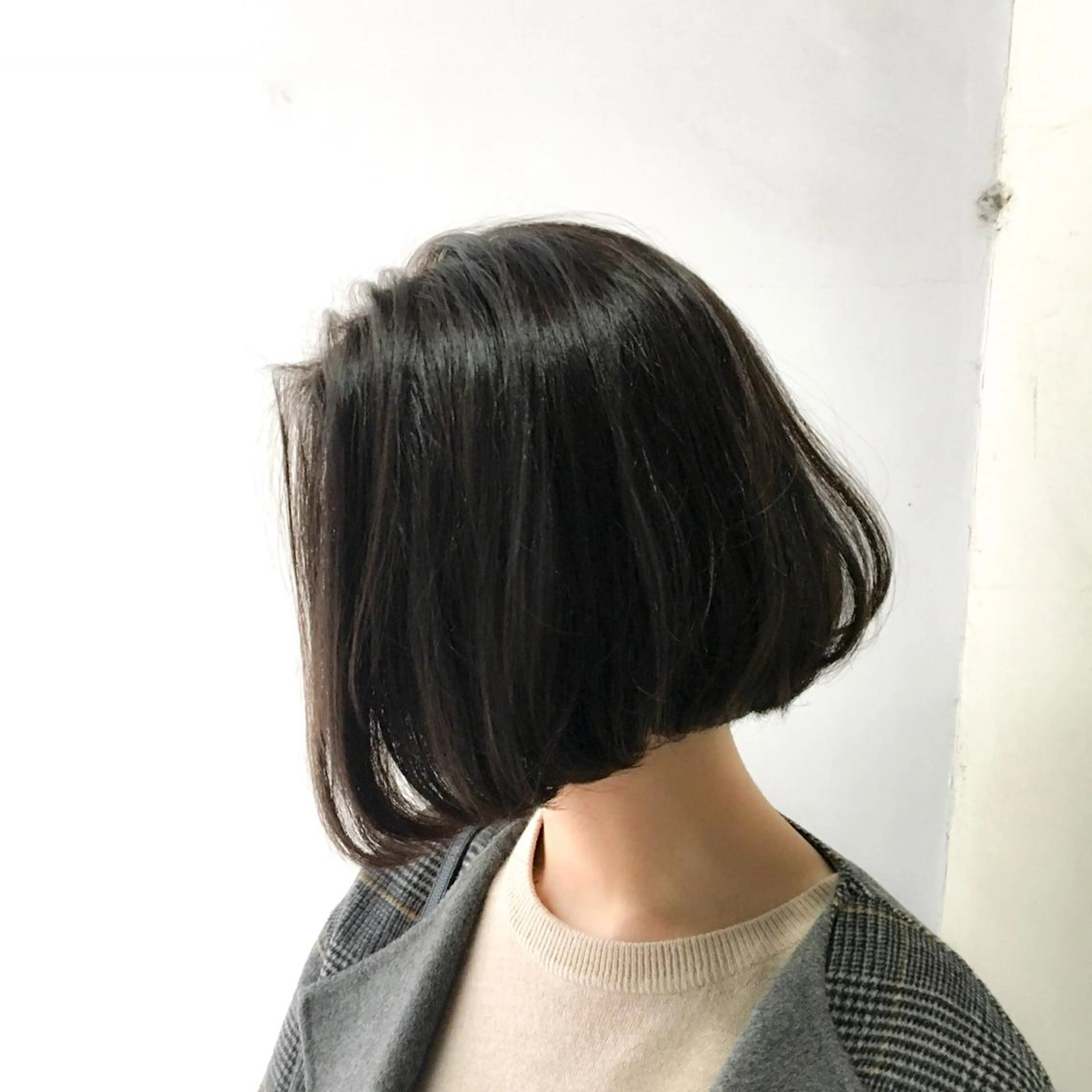 ショート カラー ボブ 『推し活』被らない ヘアアレンジのヘアスタイル