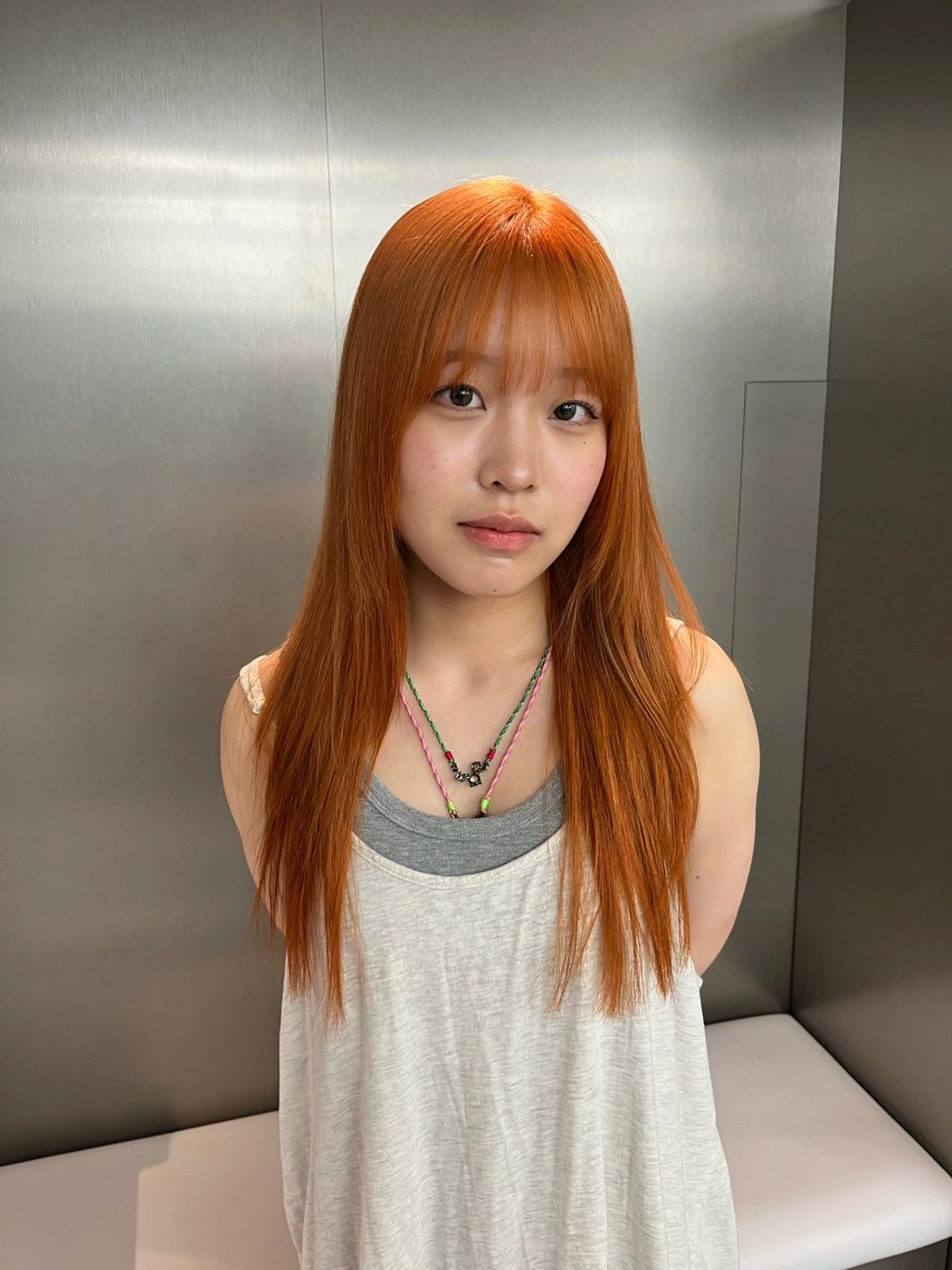 ロング カラー ベージュカラー ブリーチ ケアブリーチ ハイトーンカラー オレンジ ブリーチ矯正/ ブリーチ特化mikaのヘアスタイル