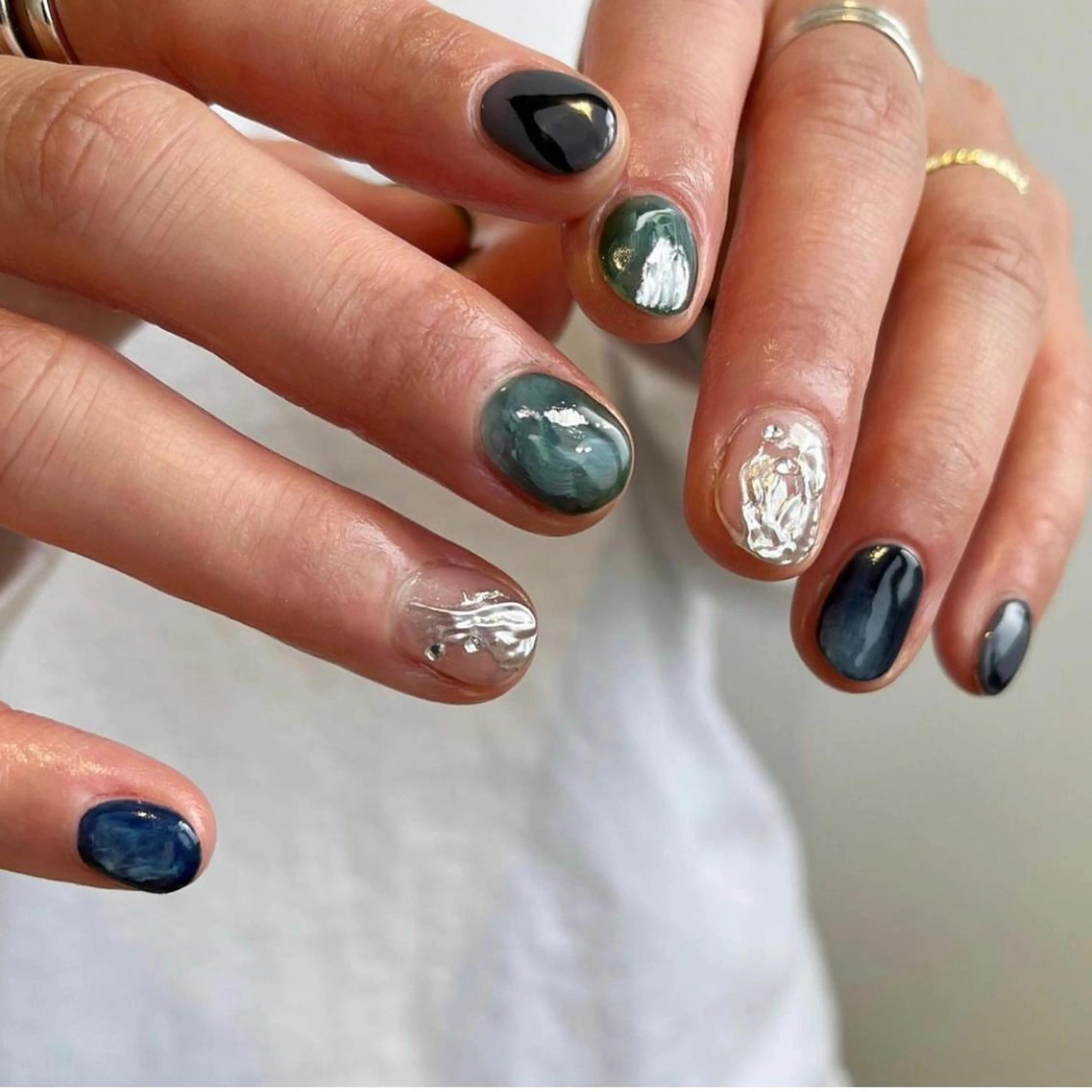 ネイル mano+所属・砂田 はるかのネイルデザイン