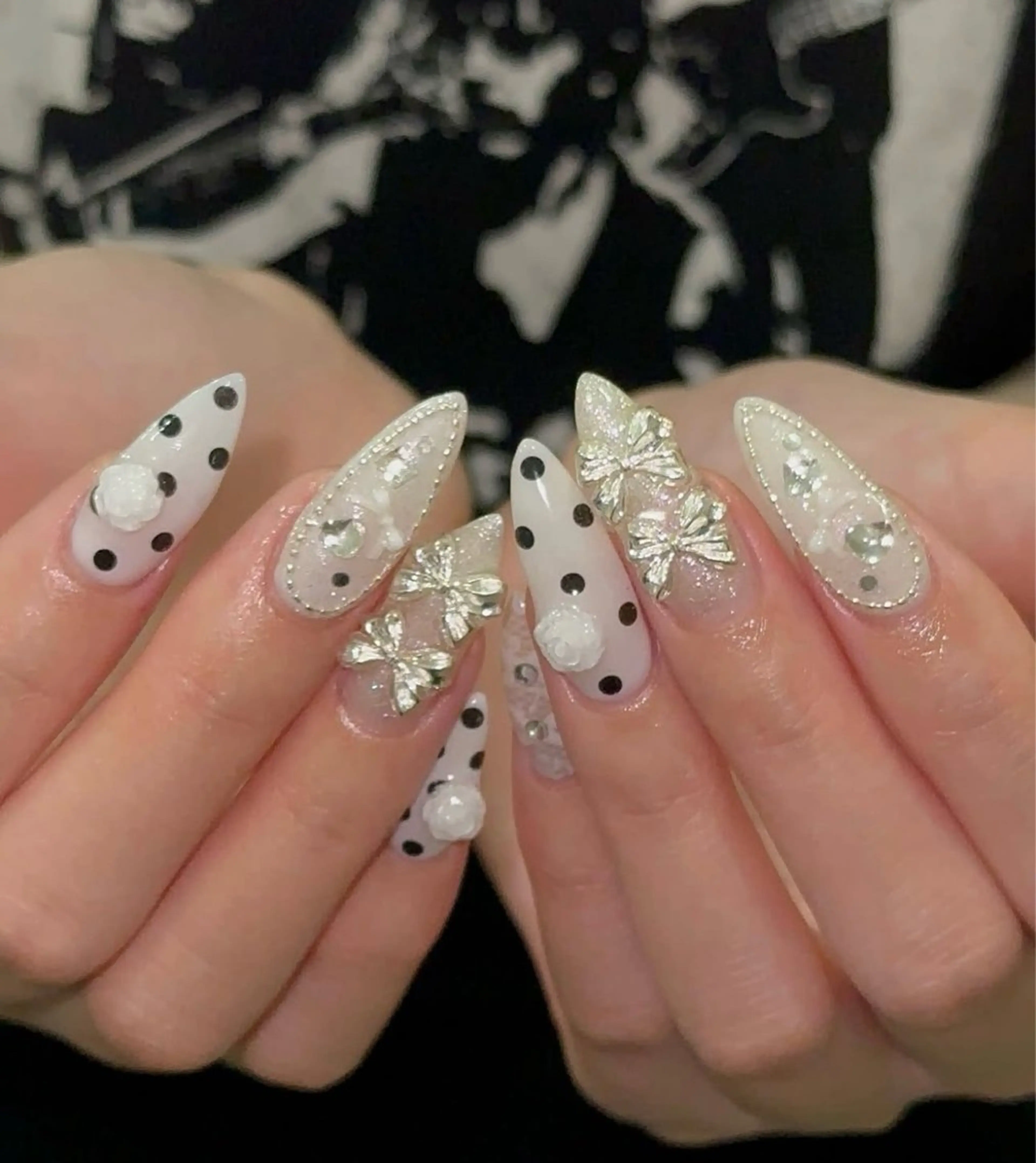 ネイル ハンドネイル BERA NAILSのネイルデザイン