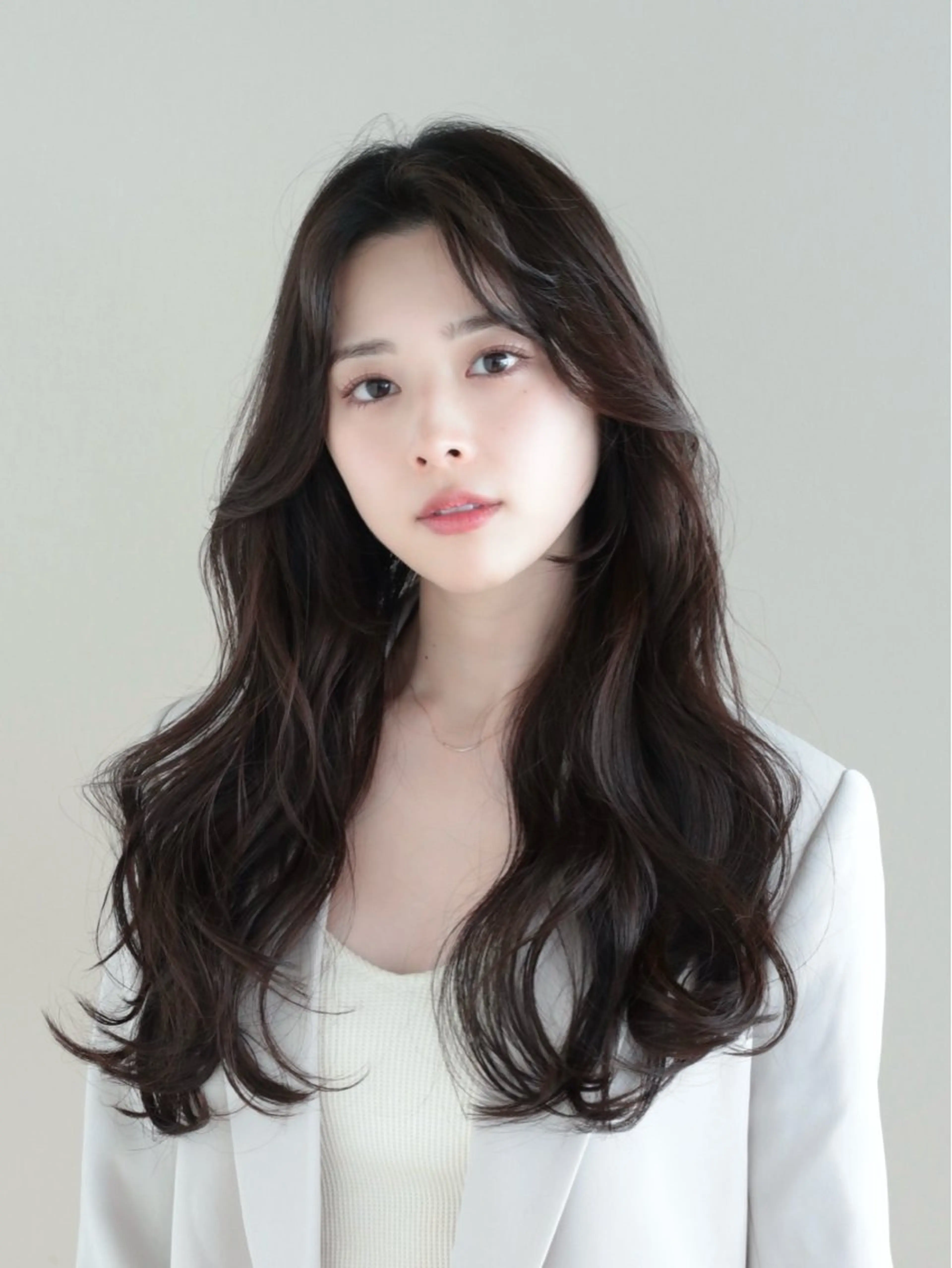 ロング カラー レイヤーカット 似合わせカット レイヤー/顔周り /透明感🩶高橋大のヘアスタイル