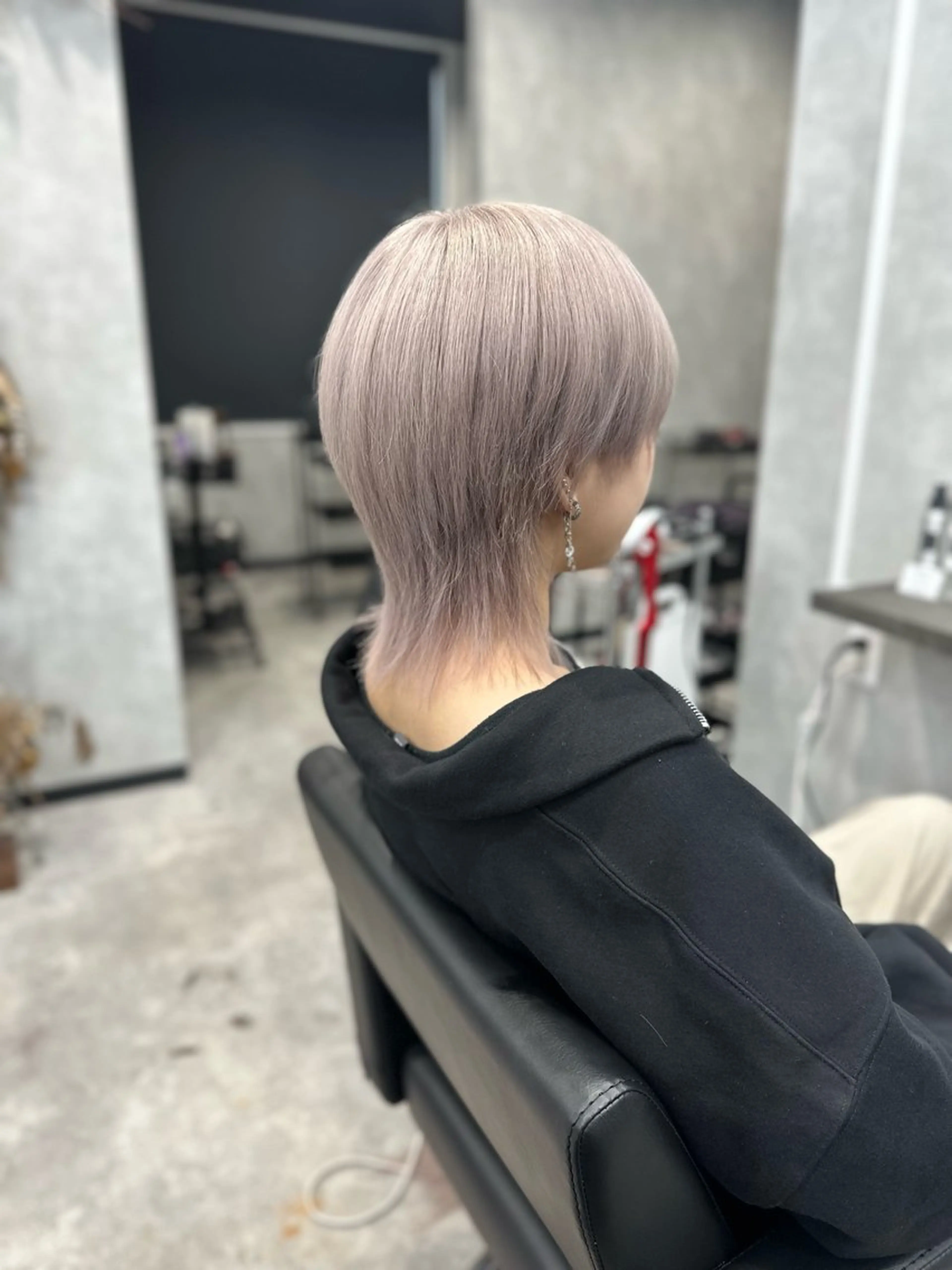 カラー 黒崎 懸のヘアスタイル