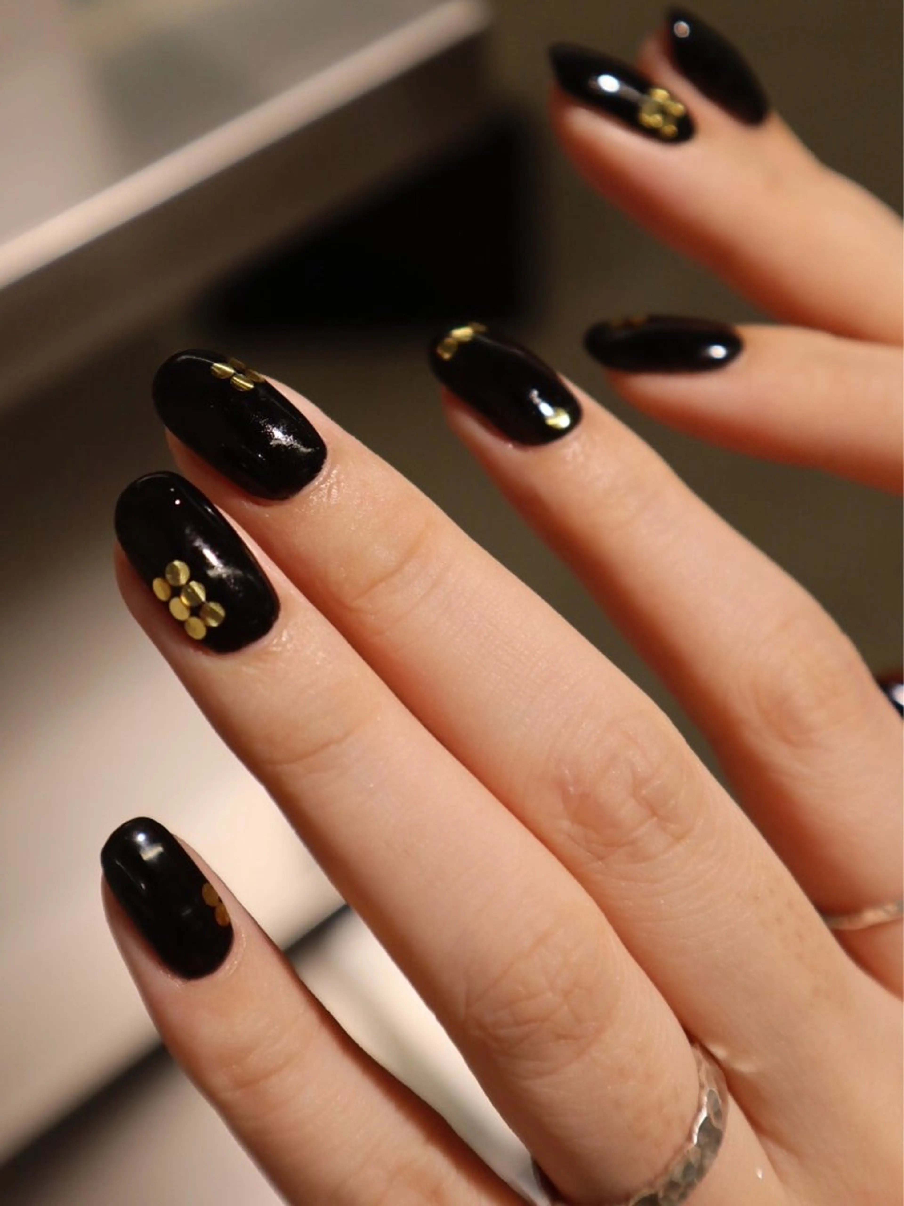 ネイル ホログラムネイル ハンドネイル sister  mohawk所属・chika ／ nailのネイルデザイン
