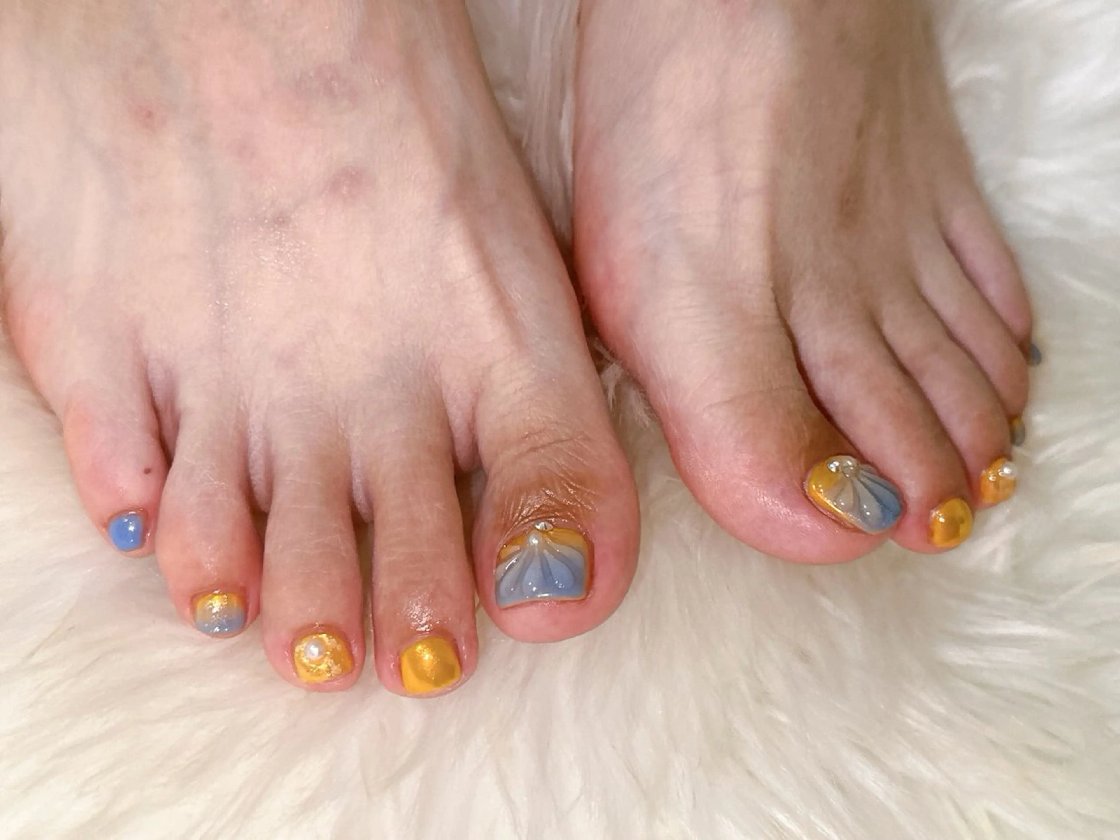 ネイル オーロラネイル フットネイル フレンチネイル ジェルネイル マグネットネイル フットネイル kiki nail 二子玉川のネイルデザイン