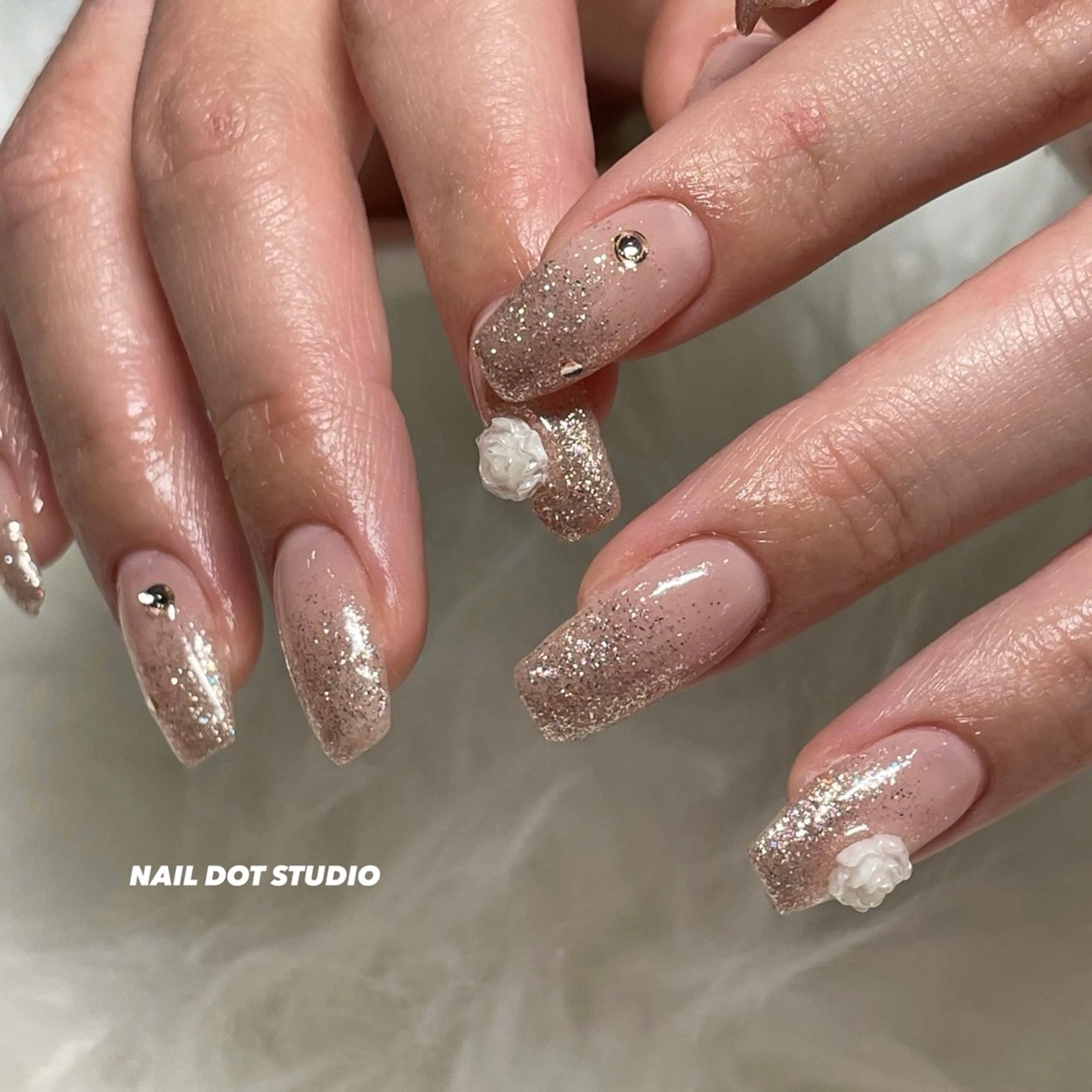 ネイル ハンドネイル NAIL DOT STUDIO　aiのネイルデザイン