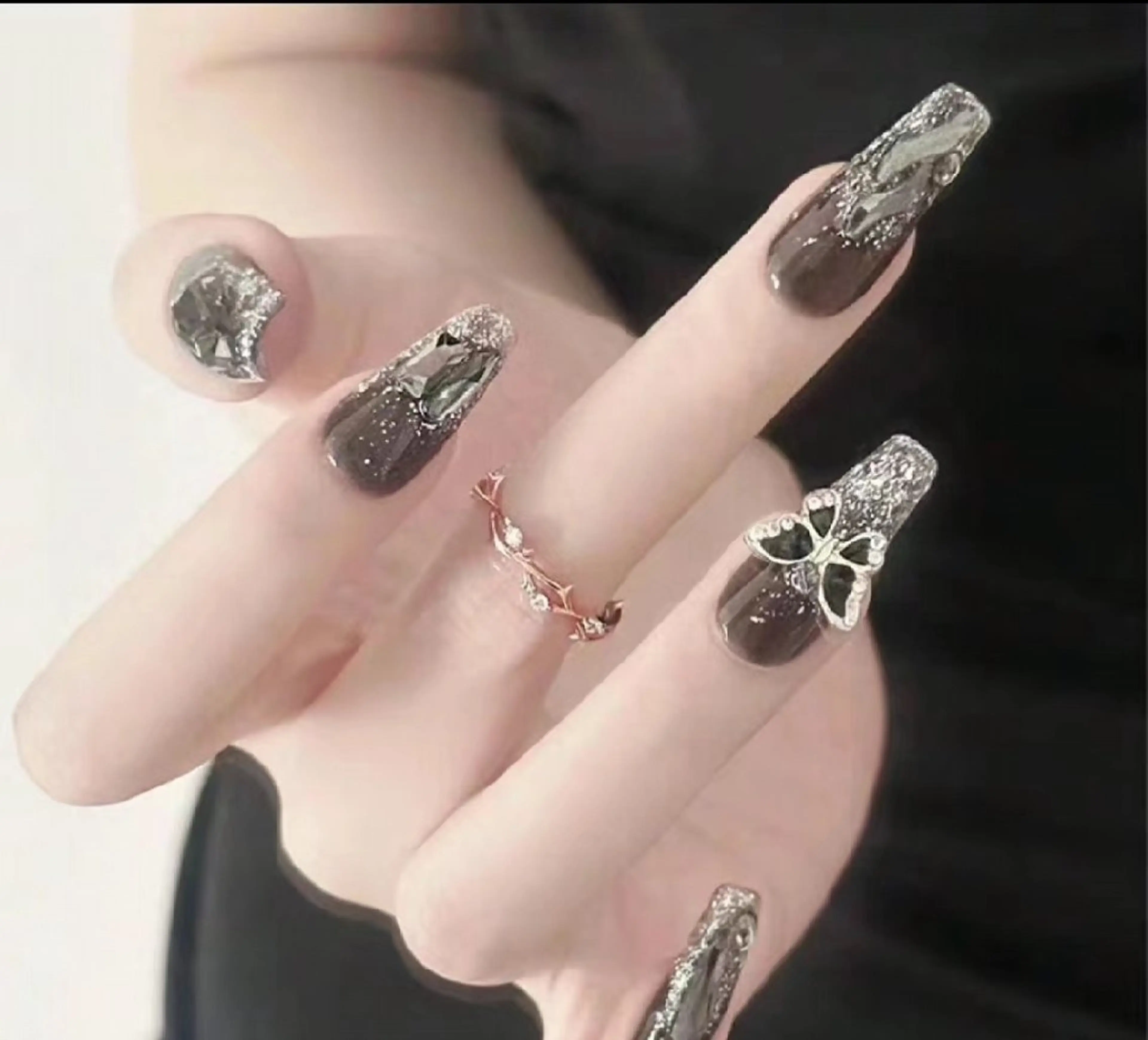 ネイル ハンドネイル Theone栄店 松田のネイルデザイン