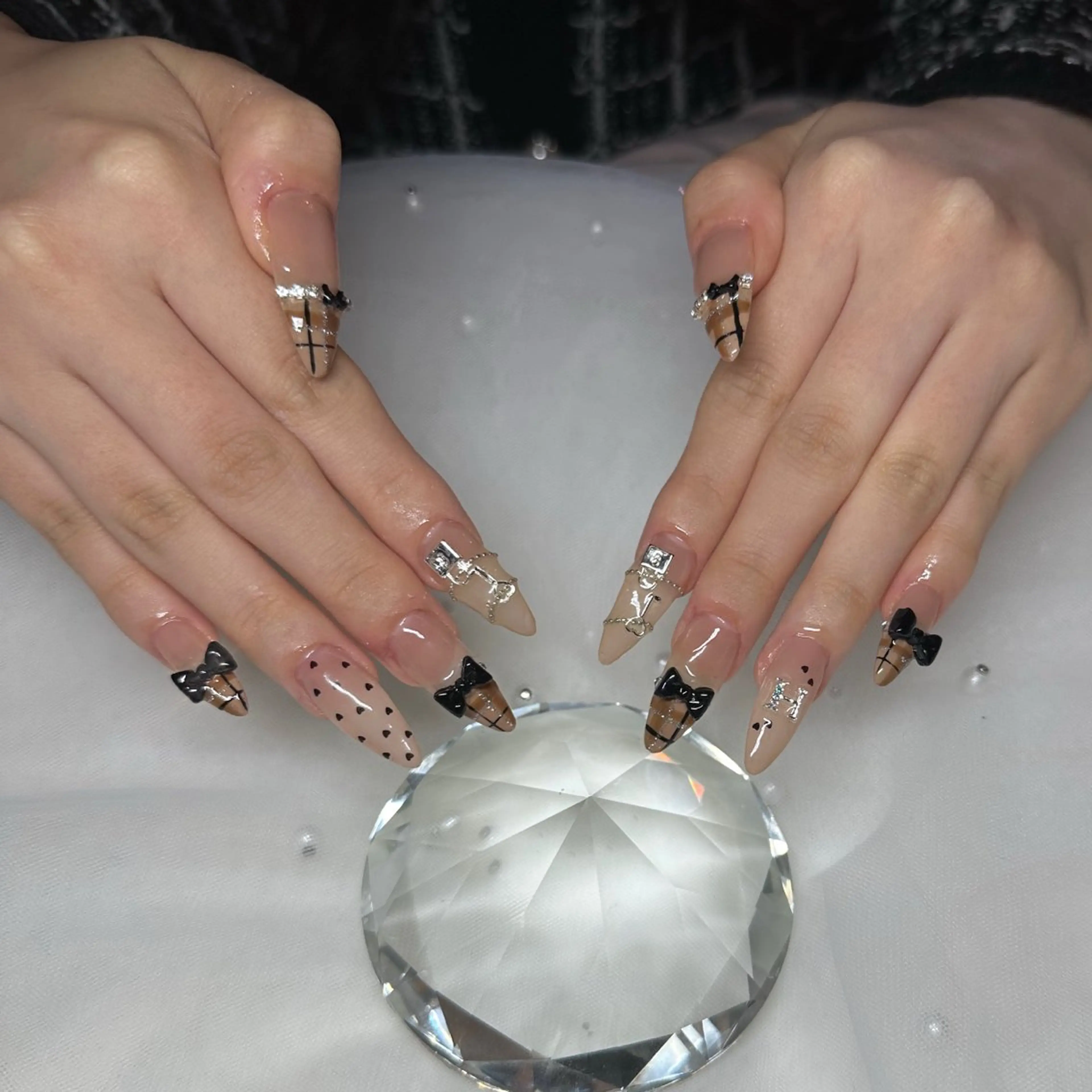 ネイル ワンホンネイル ハンドネイル pikarin._.nails所属・pikarin nailsのネイルデザイン