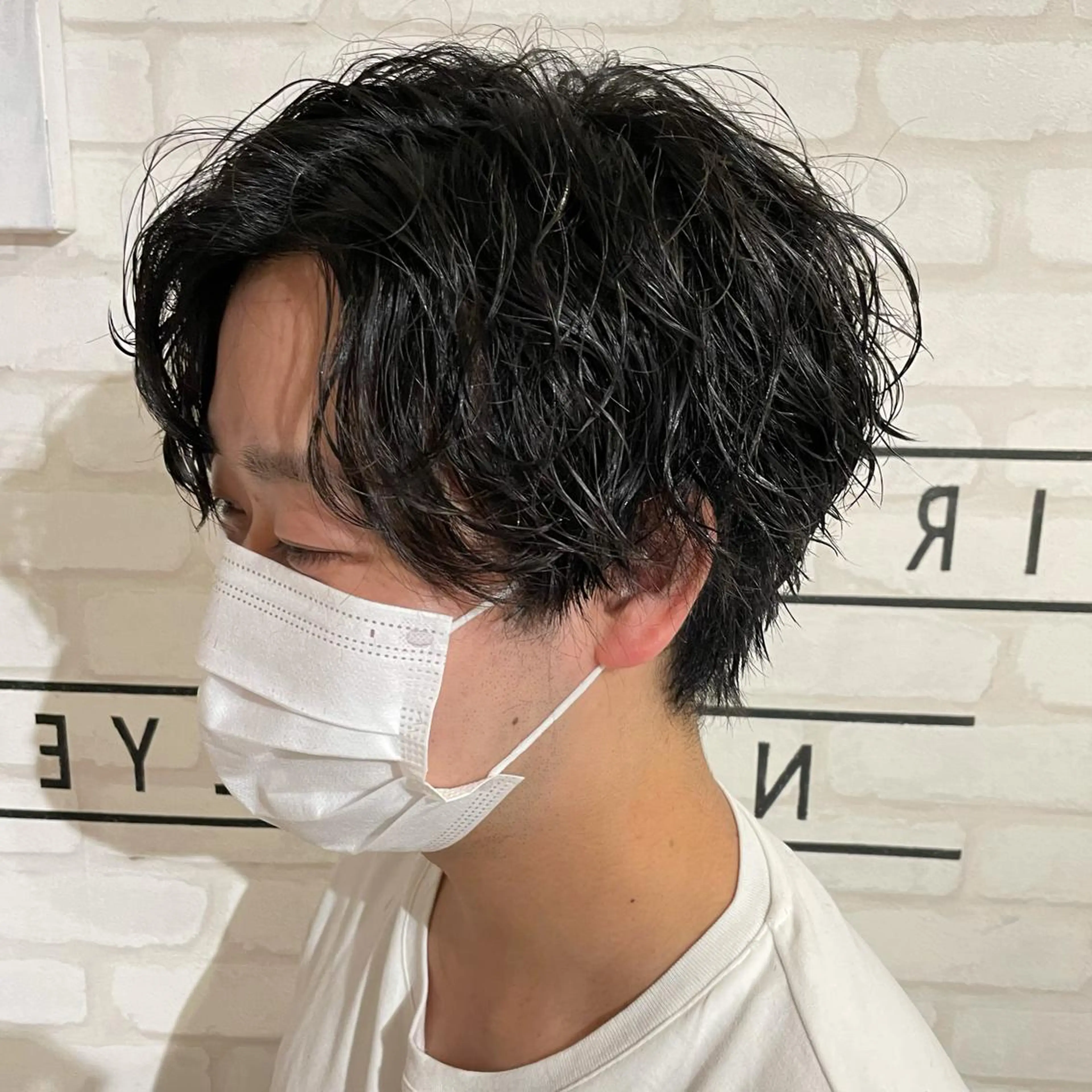 ショート パーマ メンズ カット パーマ 渋谷 メンズ 木下 仁来のヘアスタイル