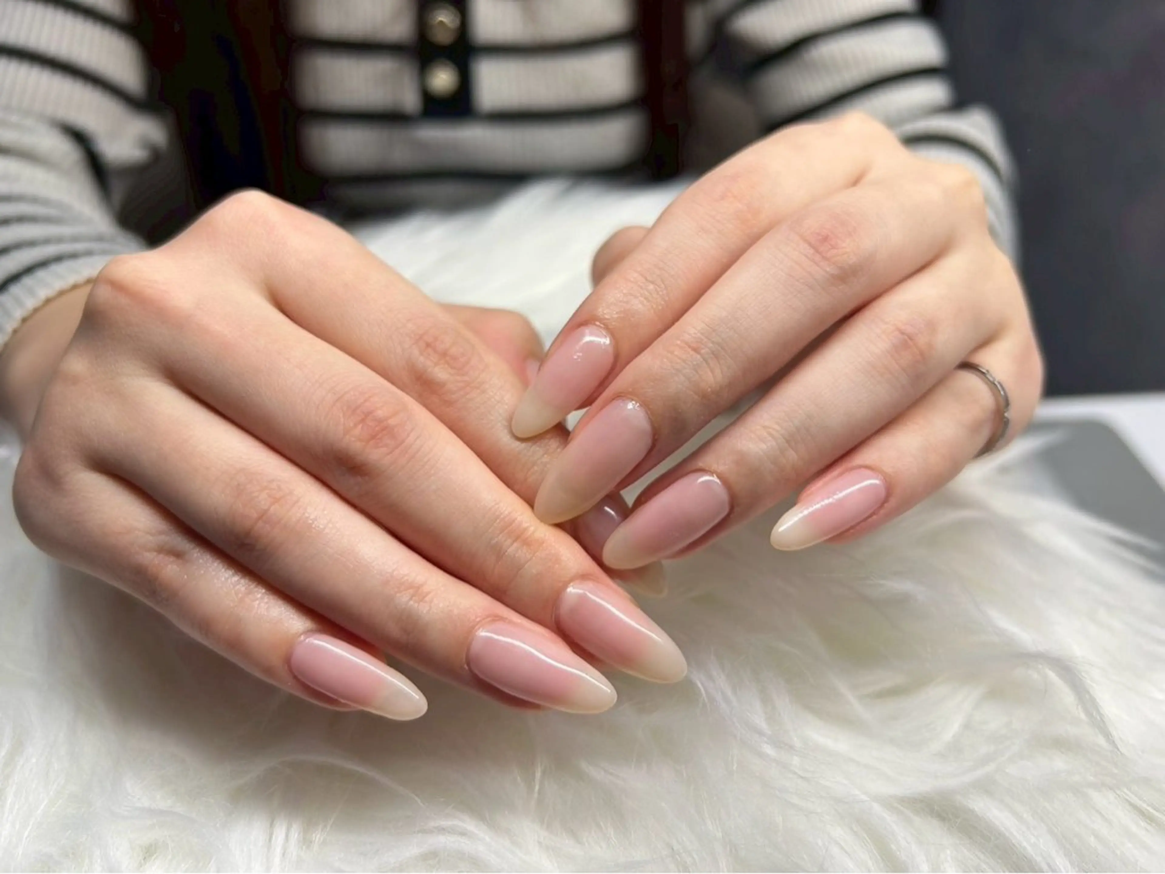 ネイル ハンドネイル Lapi Nail 🩷長さ出し特化のネイルデザイン
