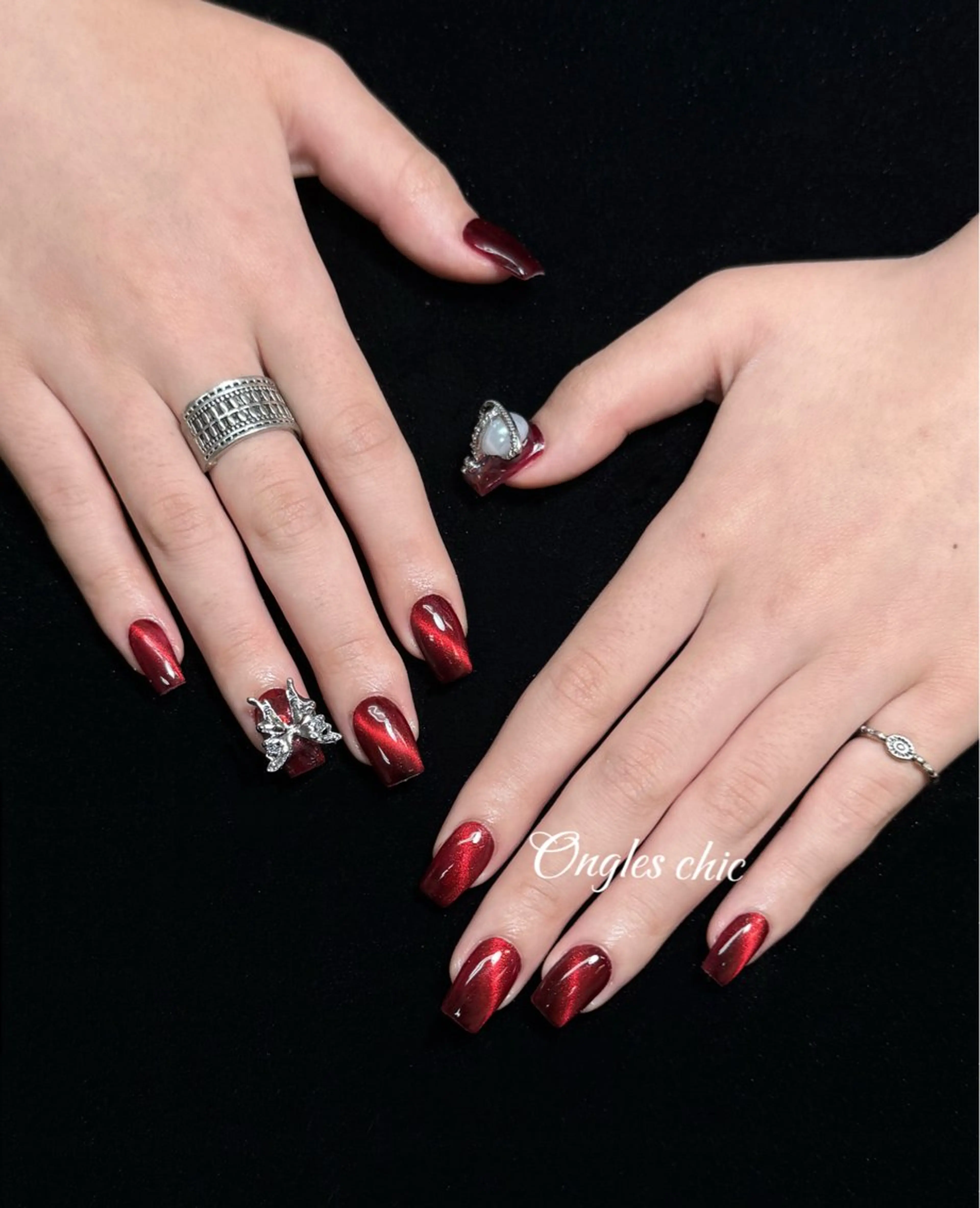 ネイル ハンドネイル ongles chicのネイルデザイン