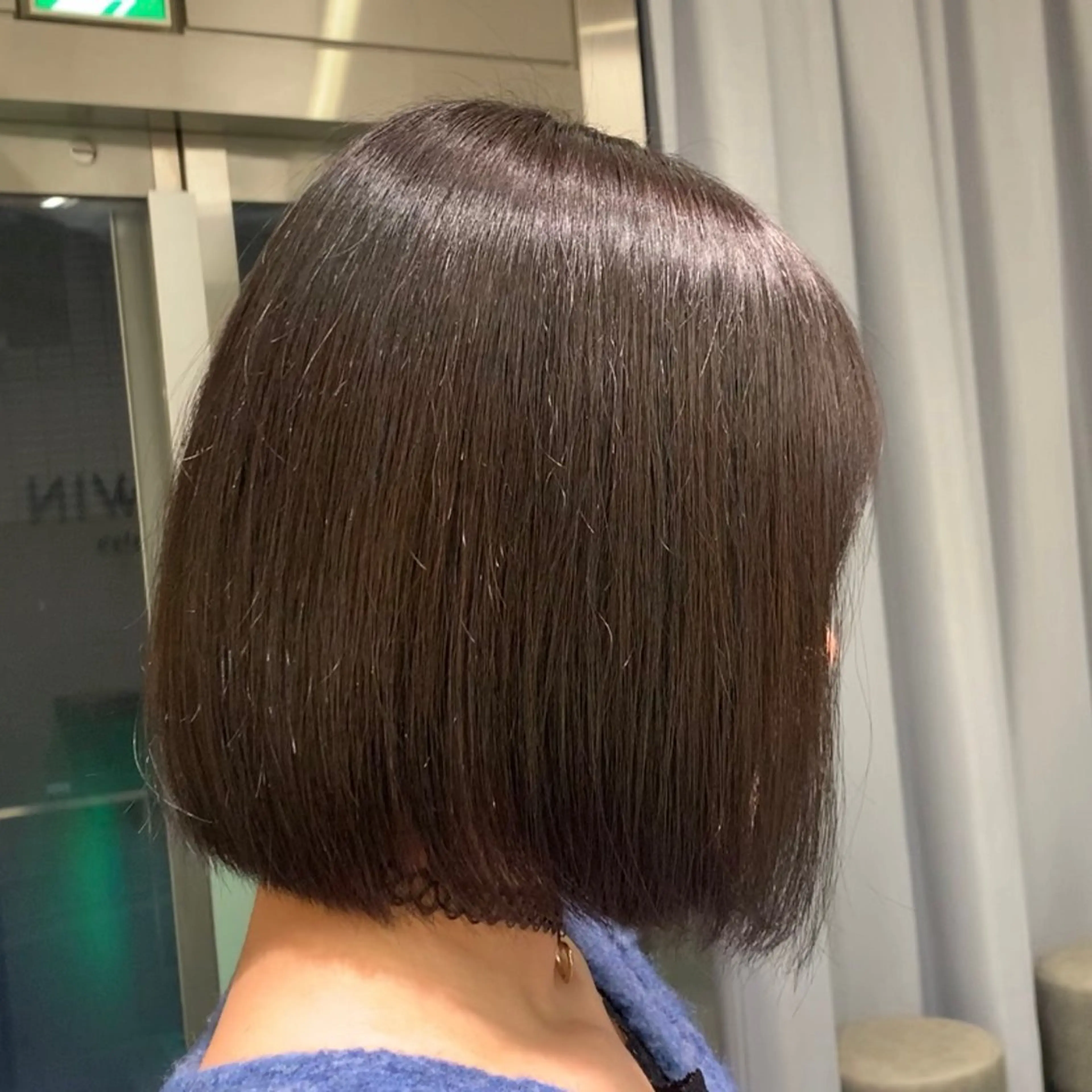 ショート サロウィン(SALOWIN)原宿iori店所属・ツヤツヤ ハイトーン/Reiのヘアスタイル