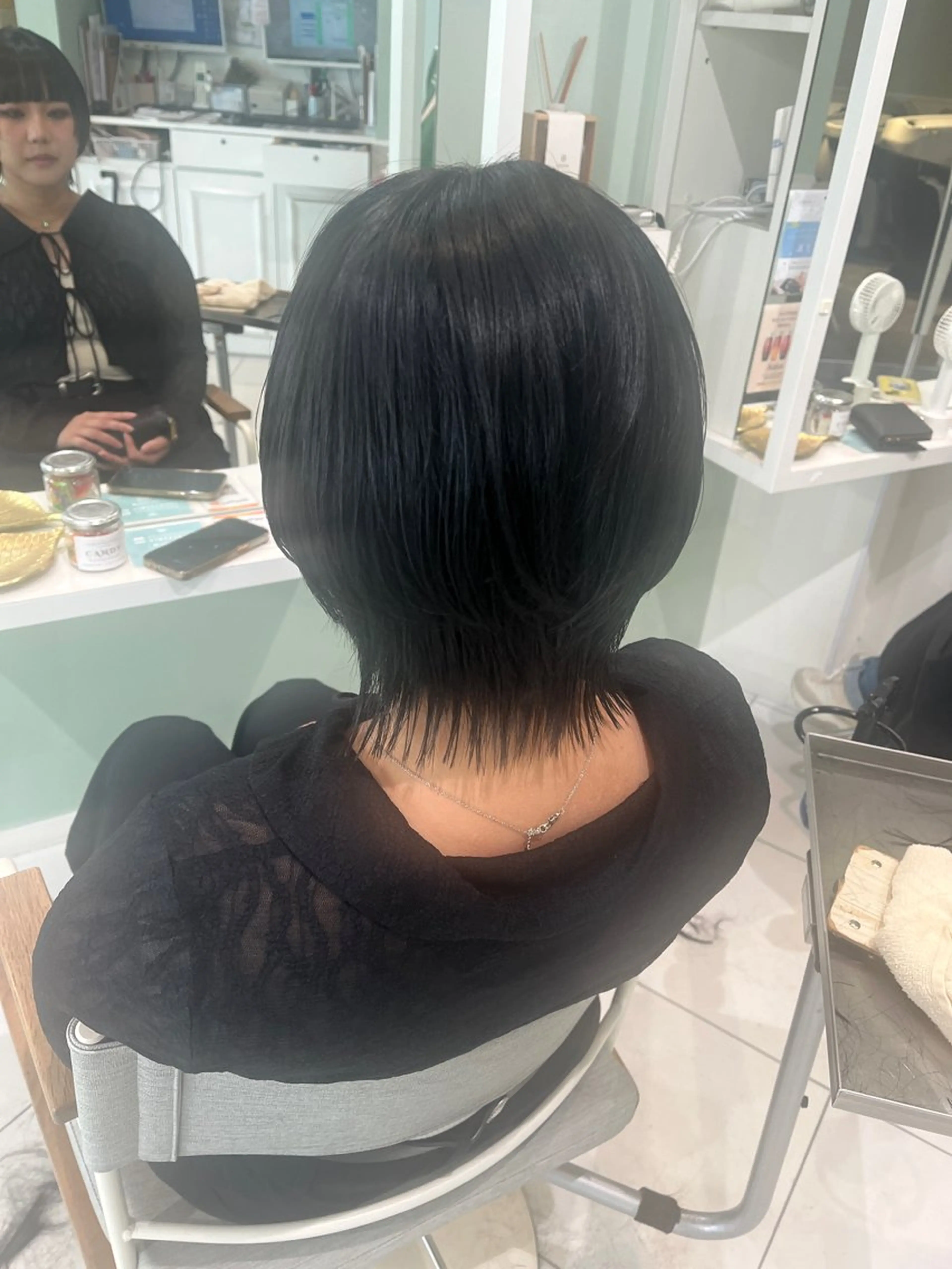 ショート 貞金 瑞波のヘアスタイル