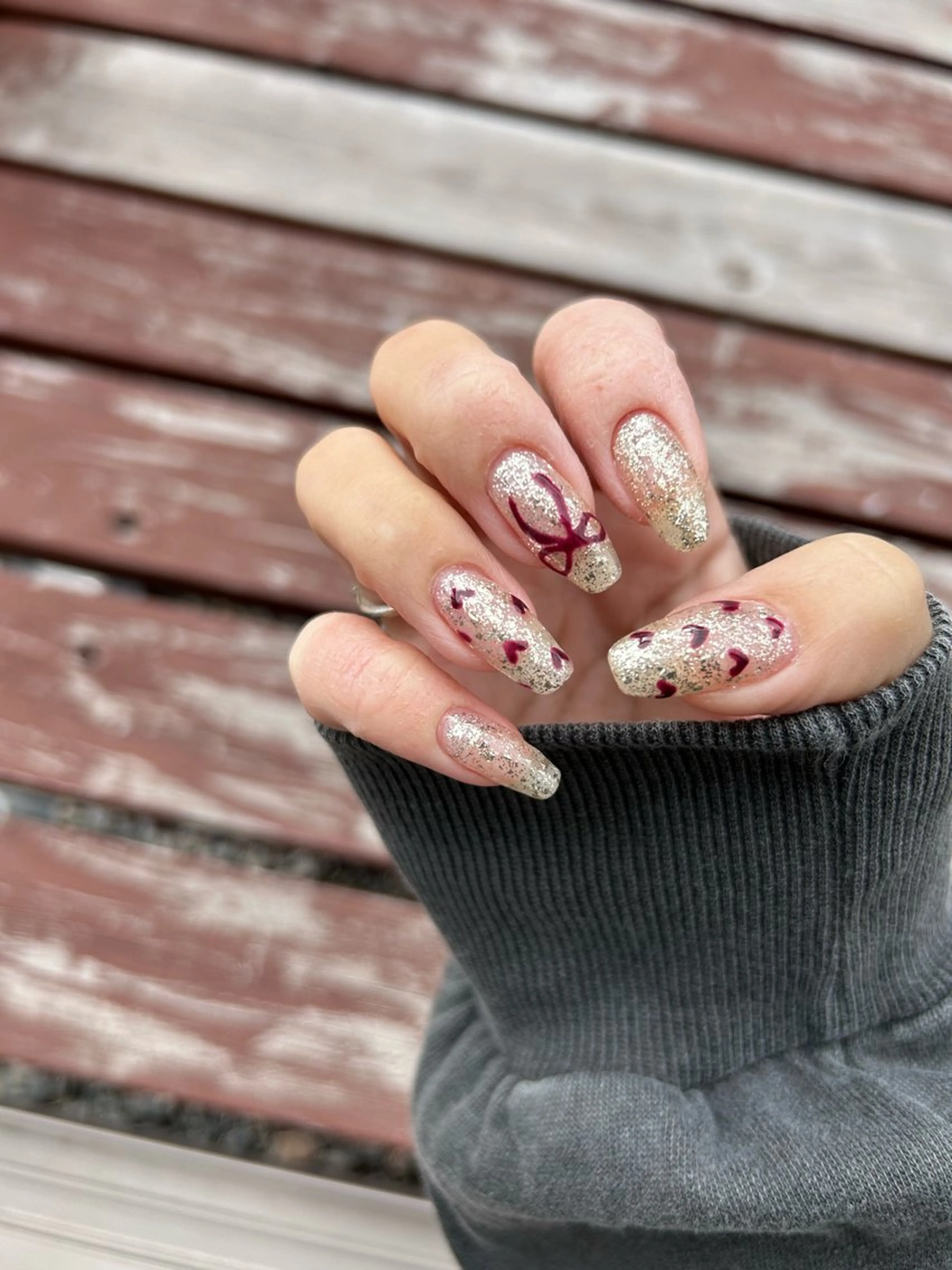 ネイル ボルドー ゴールド ラメ(グリッター) nailsalon kiii'sのネイルデザイン
