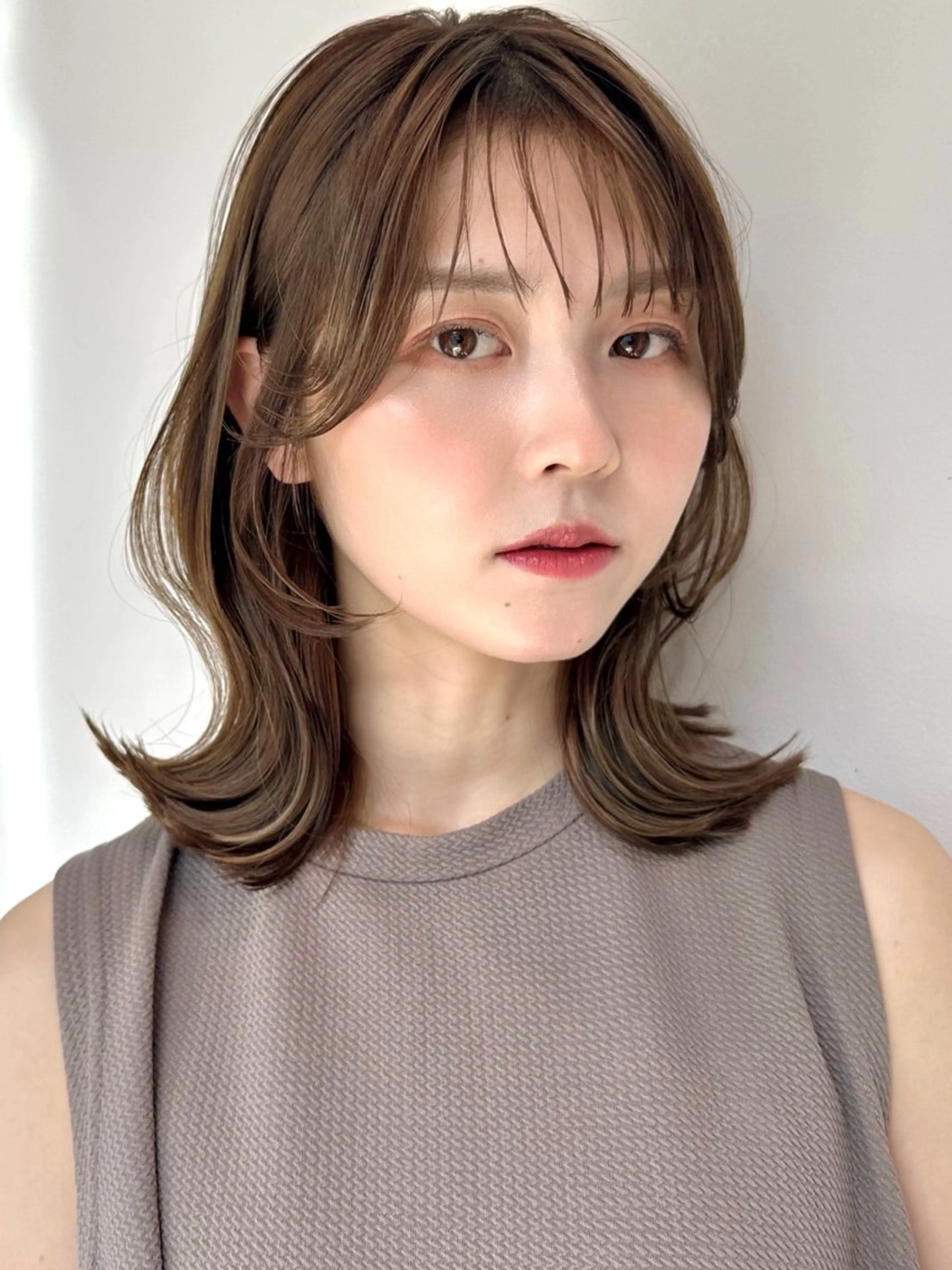 セミロング カラー 透明感カラー 顔周りカット レイヤーカット トリートメント カット ヘアカラー トリートメント 🩰ナチュラル可愛い kamicare🩰のヘアスタイル