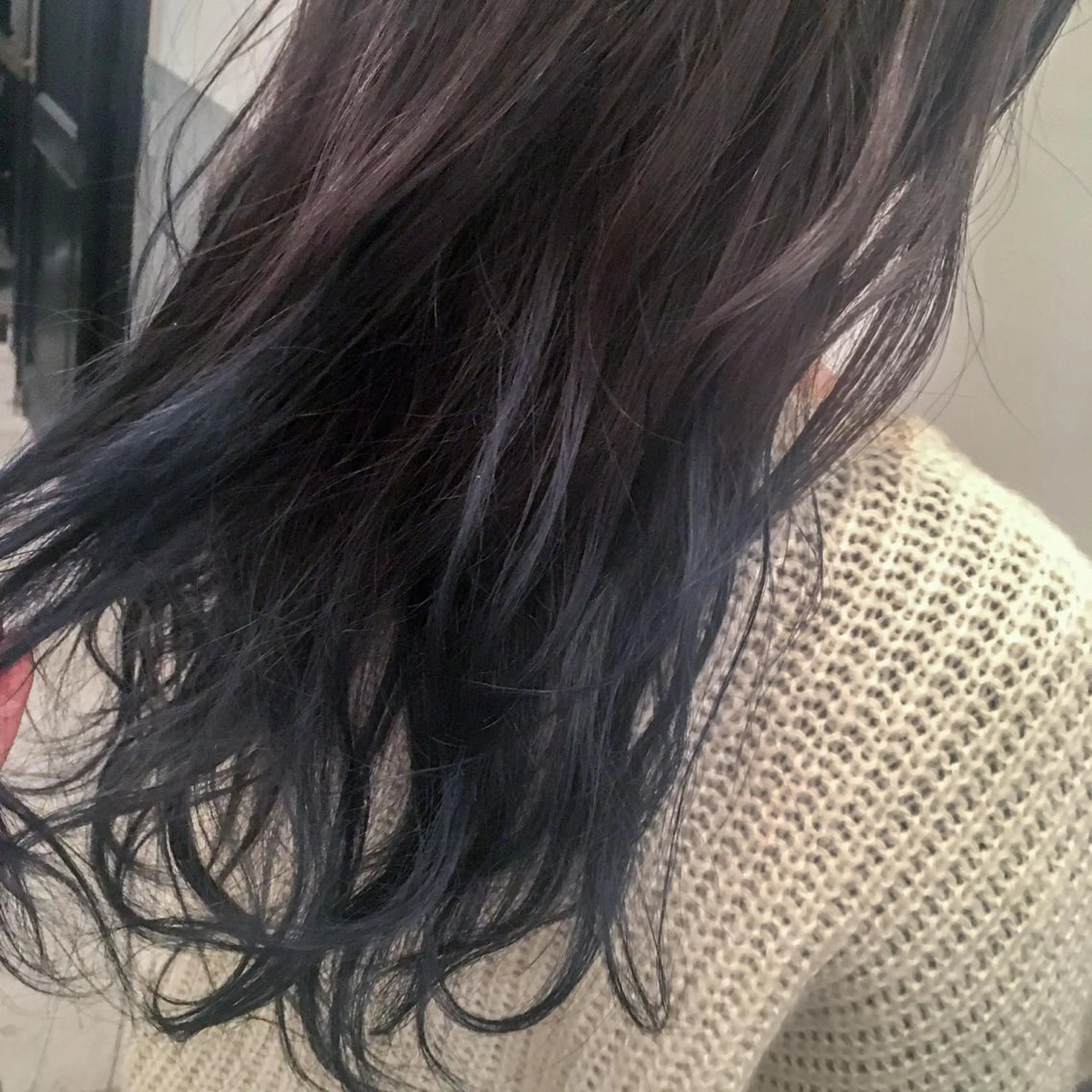 ロング カラー RINA🧤 デザインとボブのヘアスタイル