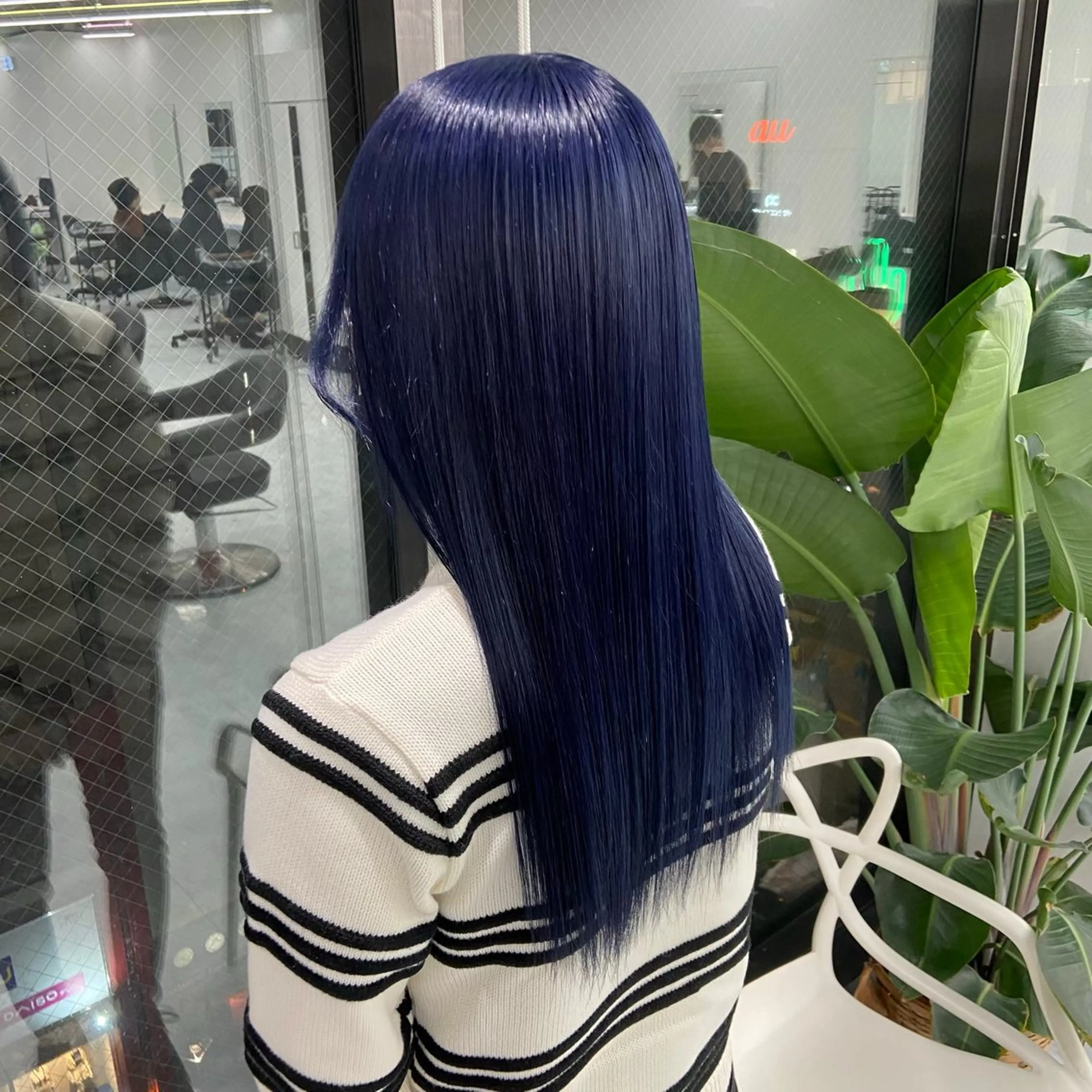 ロング カラー パーマ ヘアアレンジ 透明感ブリーチカラー 🌈TOMOHIROのヘアスタイル