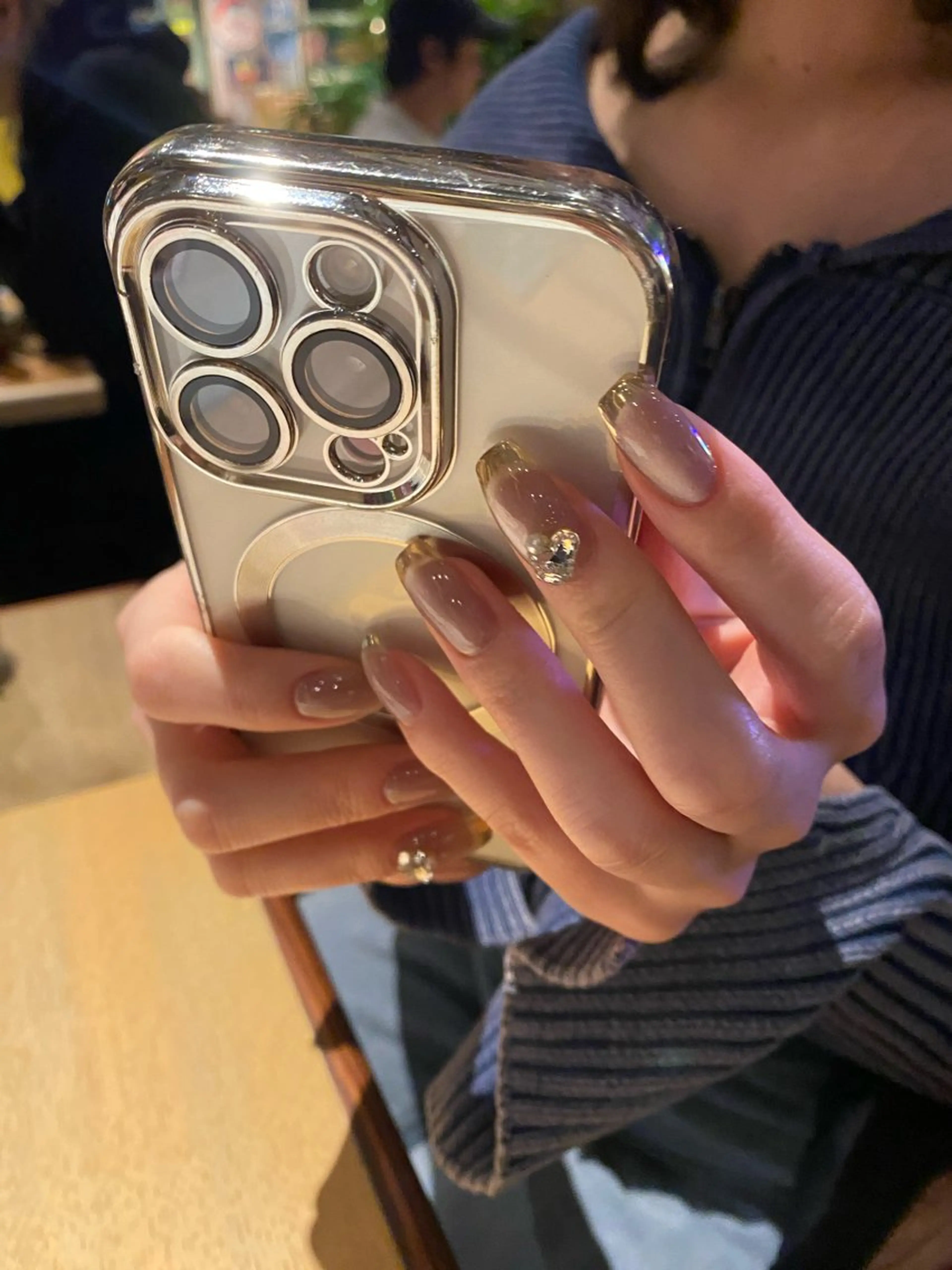 カラー Elle. ASAMIのネイルデザイン