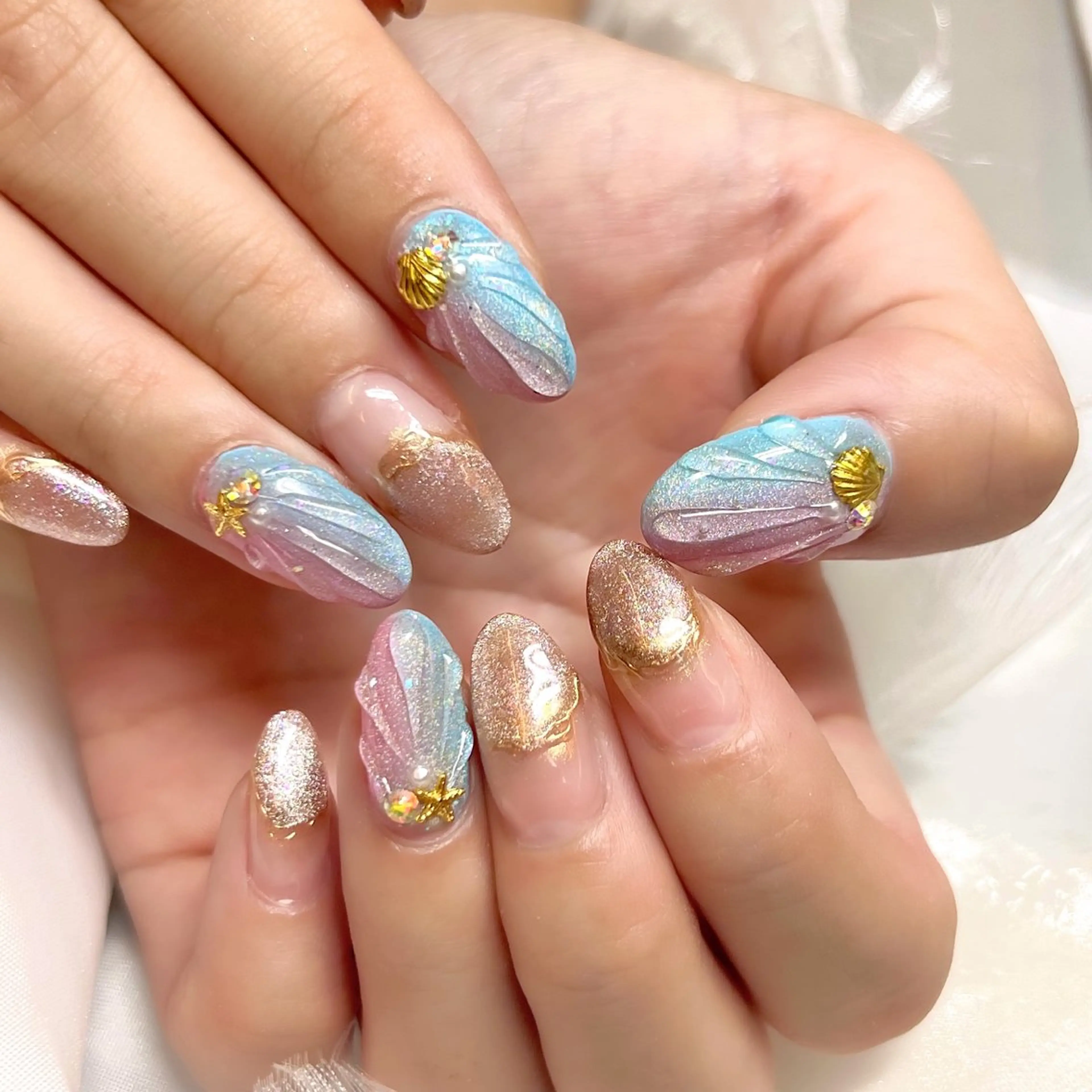 ネイル ハンドネイル clover nailのネイルデザイン
