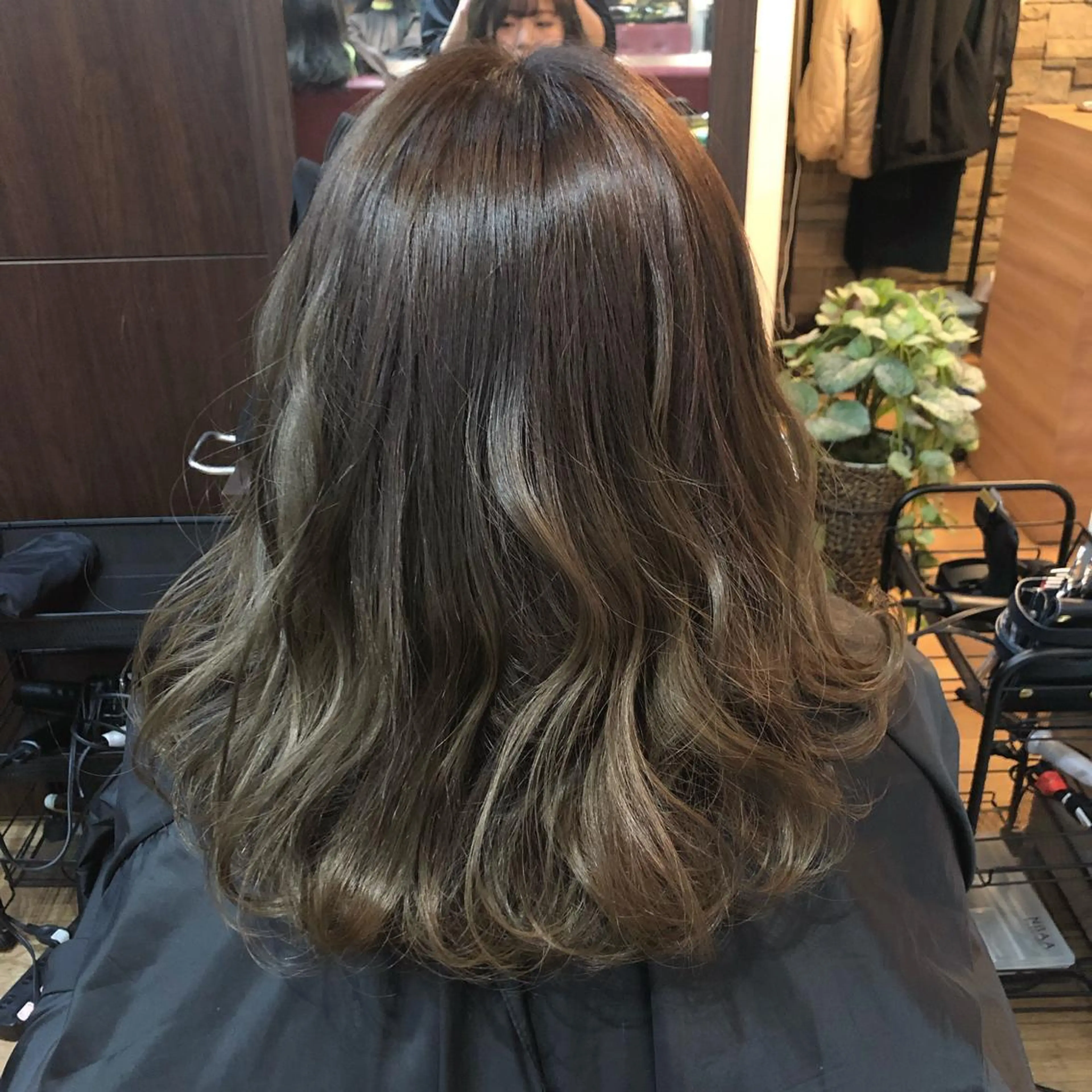 カラー ✂️Fan.ray 店長✂️木谷宏夢のヘアスタイル